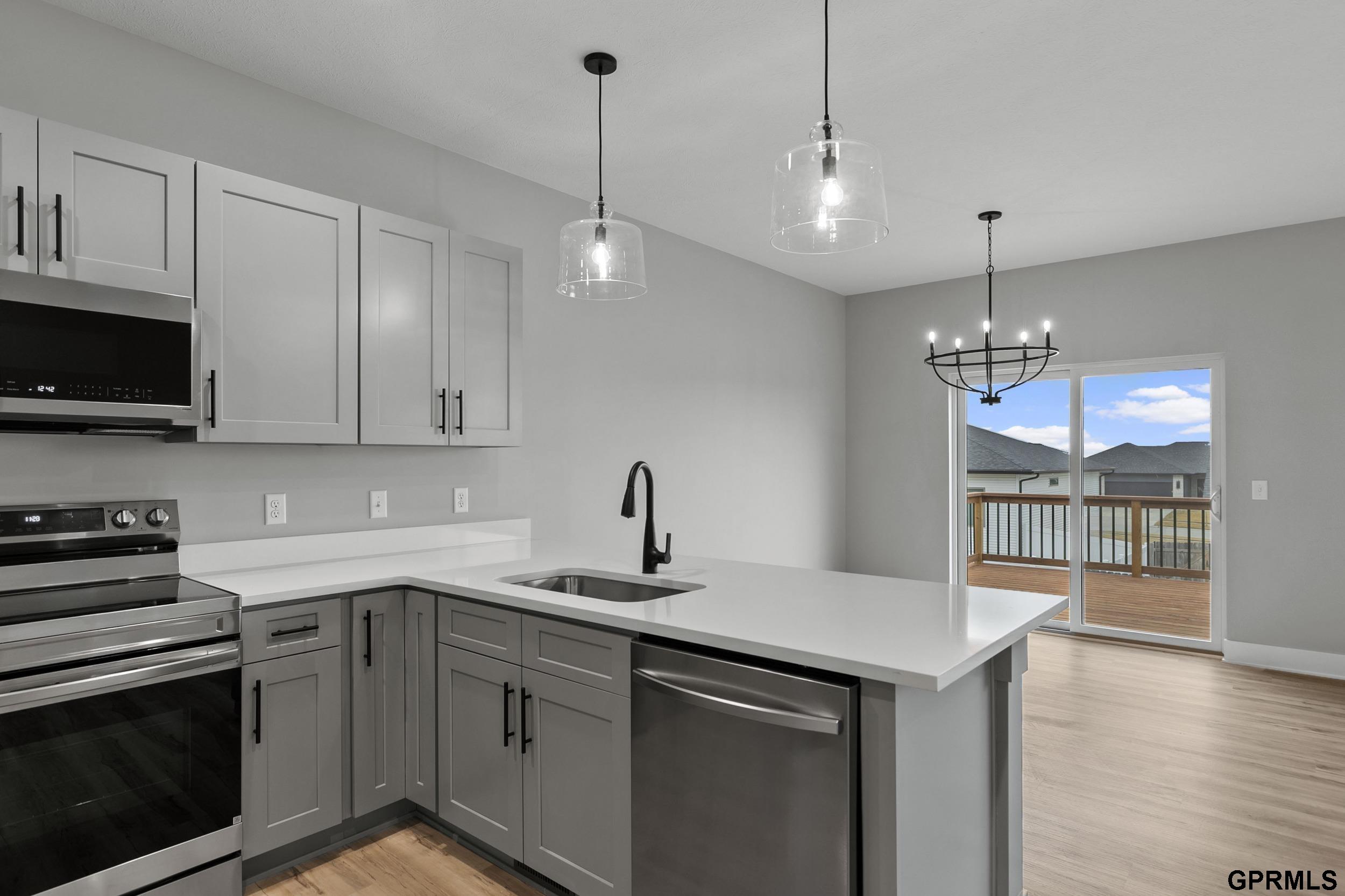 435 N 105th Street