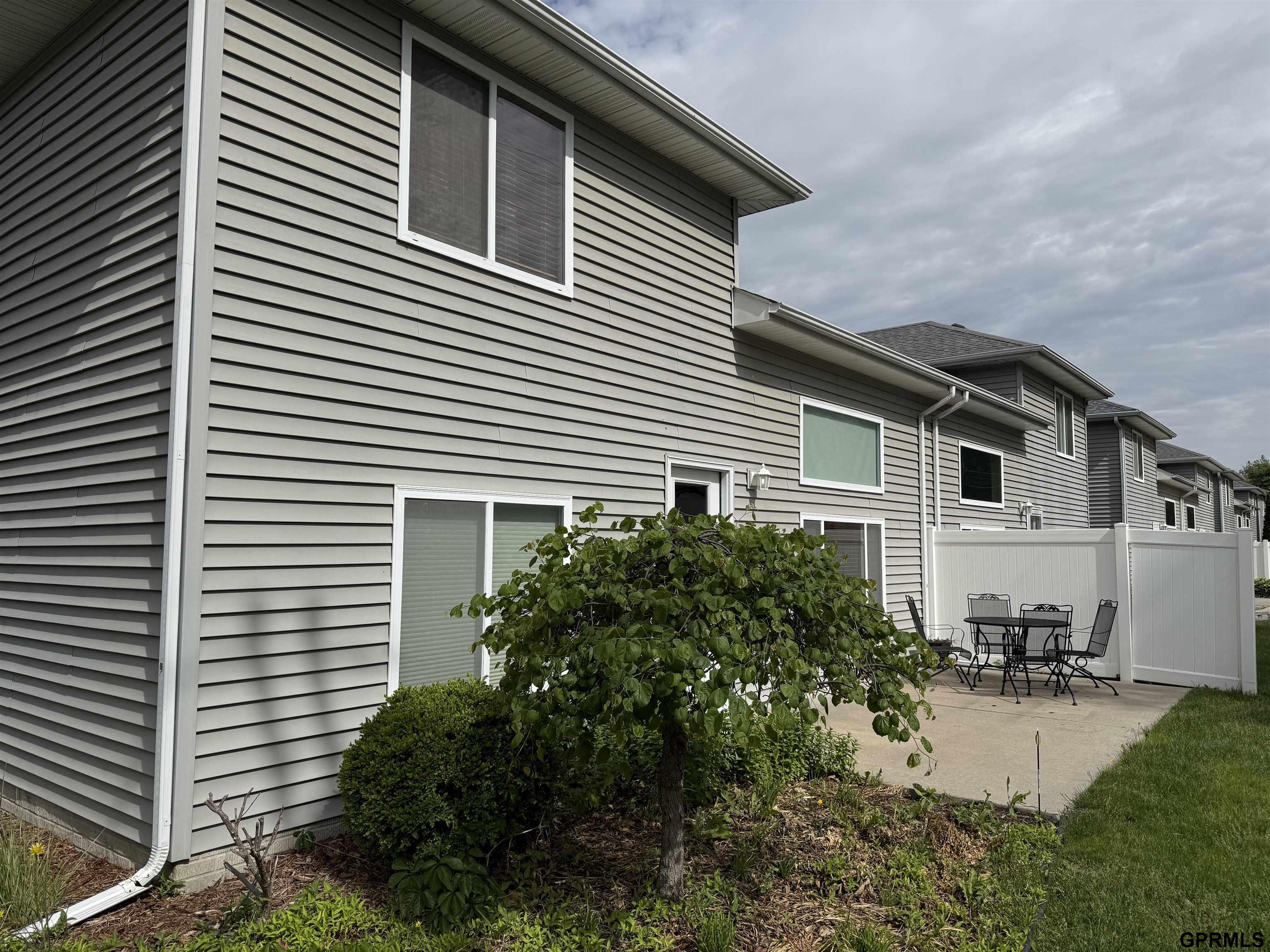 308 S 77th Court