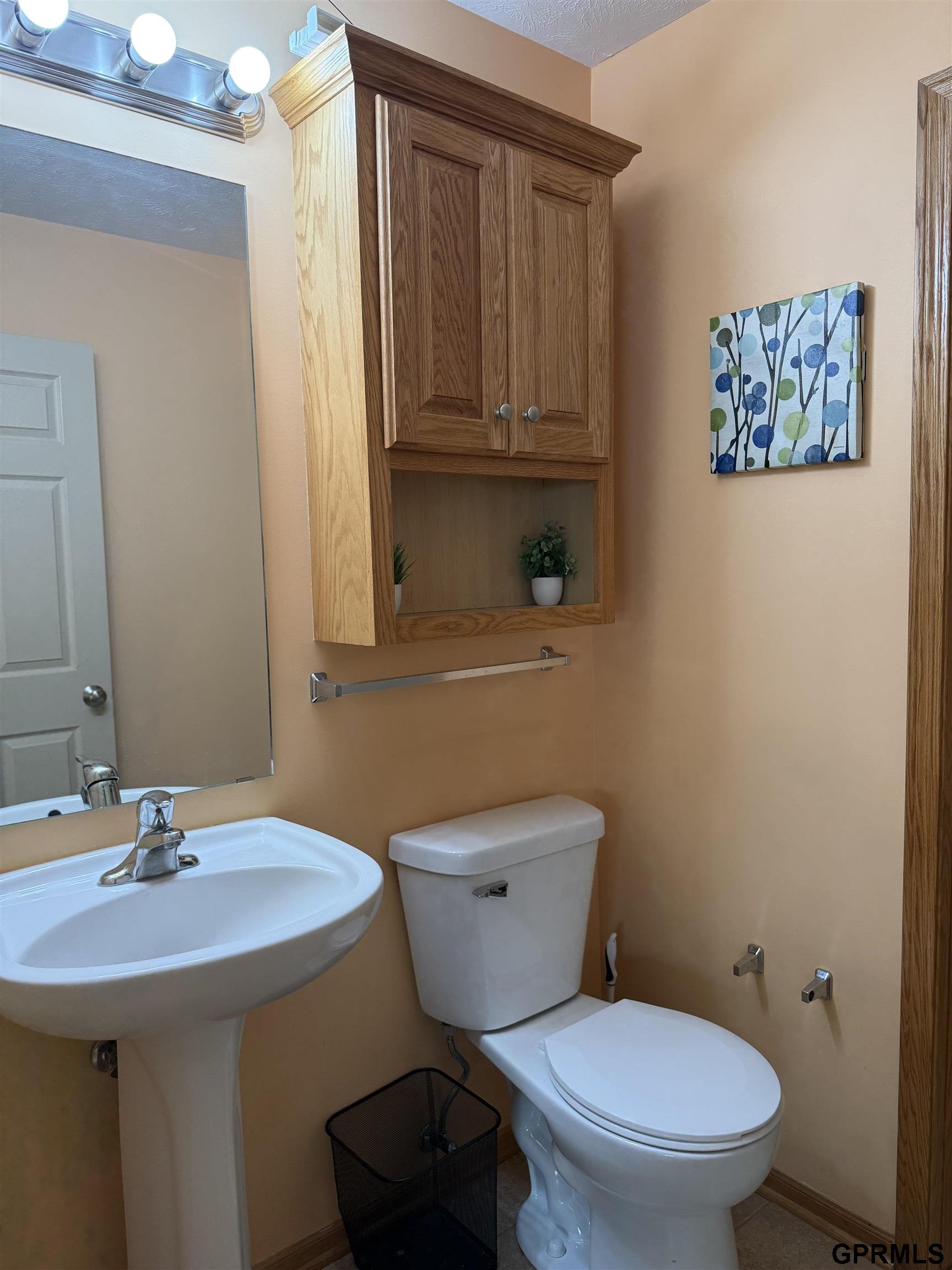 308 S 77th Court