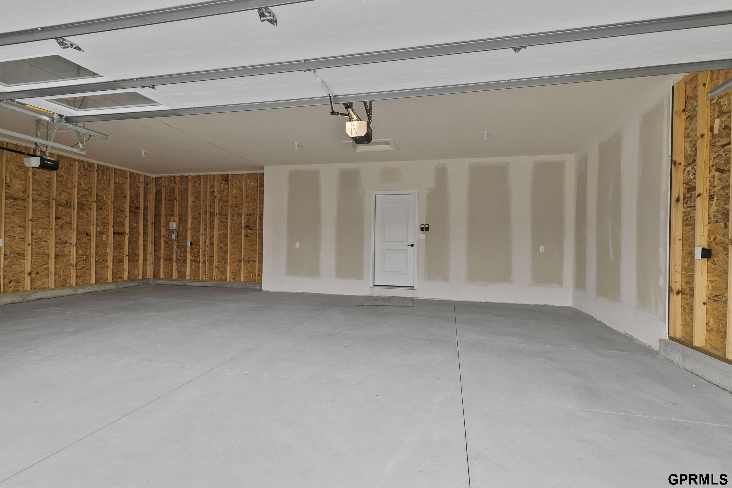 441 N 105th Street