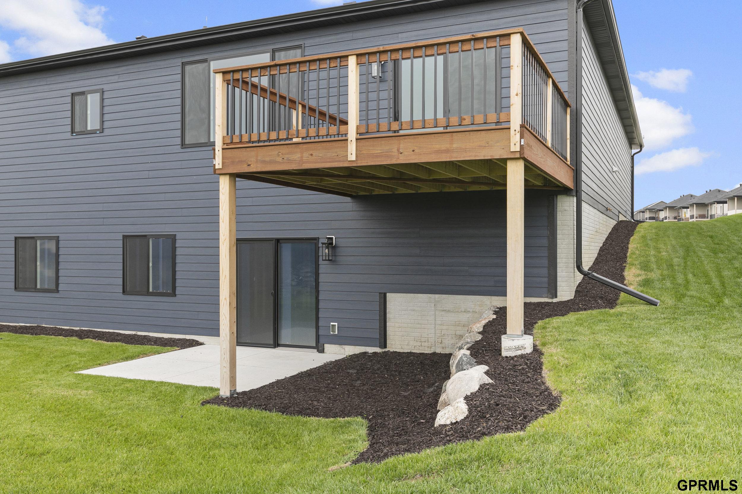 447 N 105th Street