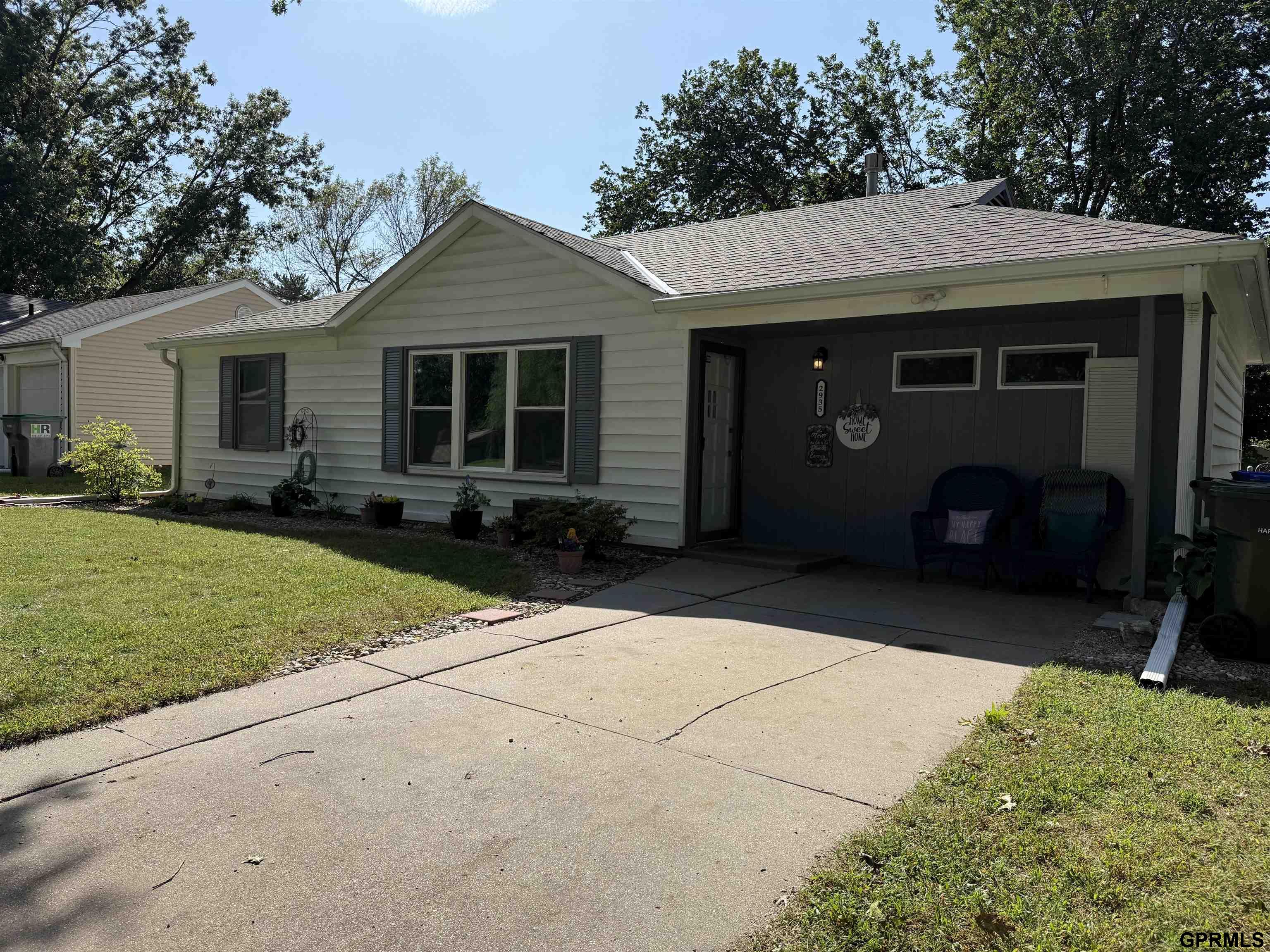 2935 S 35th Street