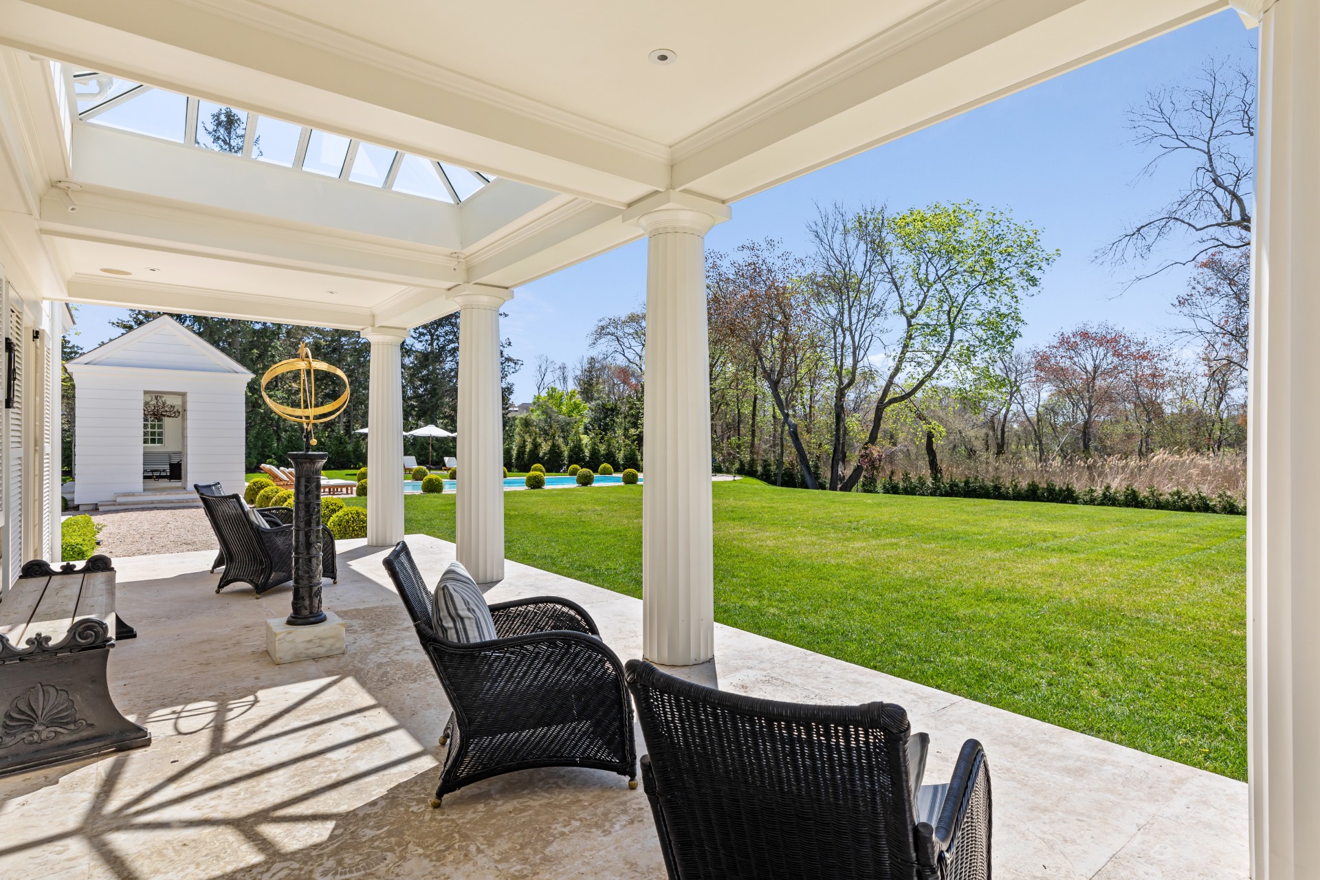 20 South Howells Point Road