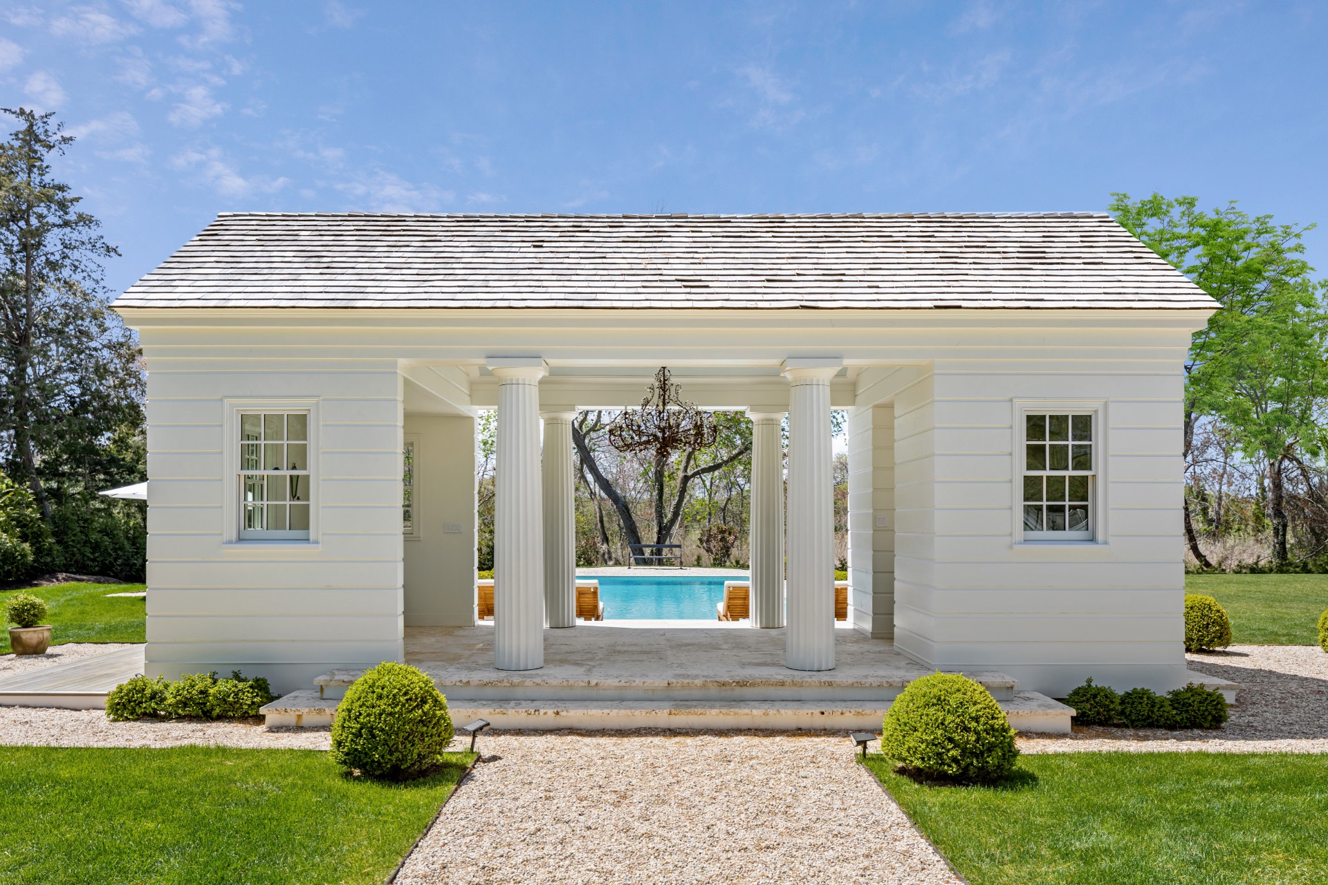 20 South Howells Point Road