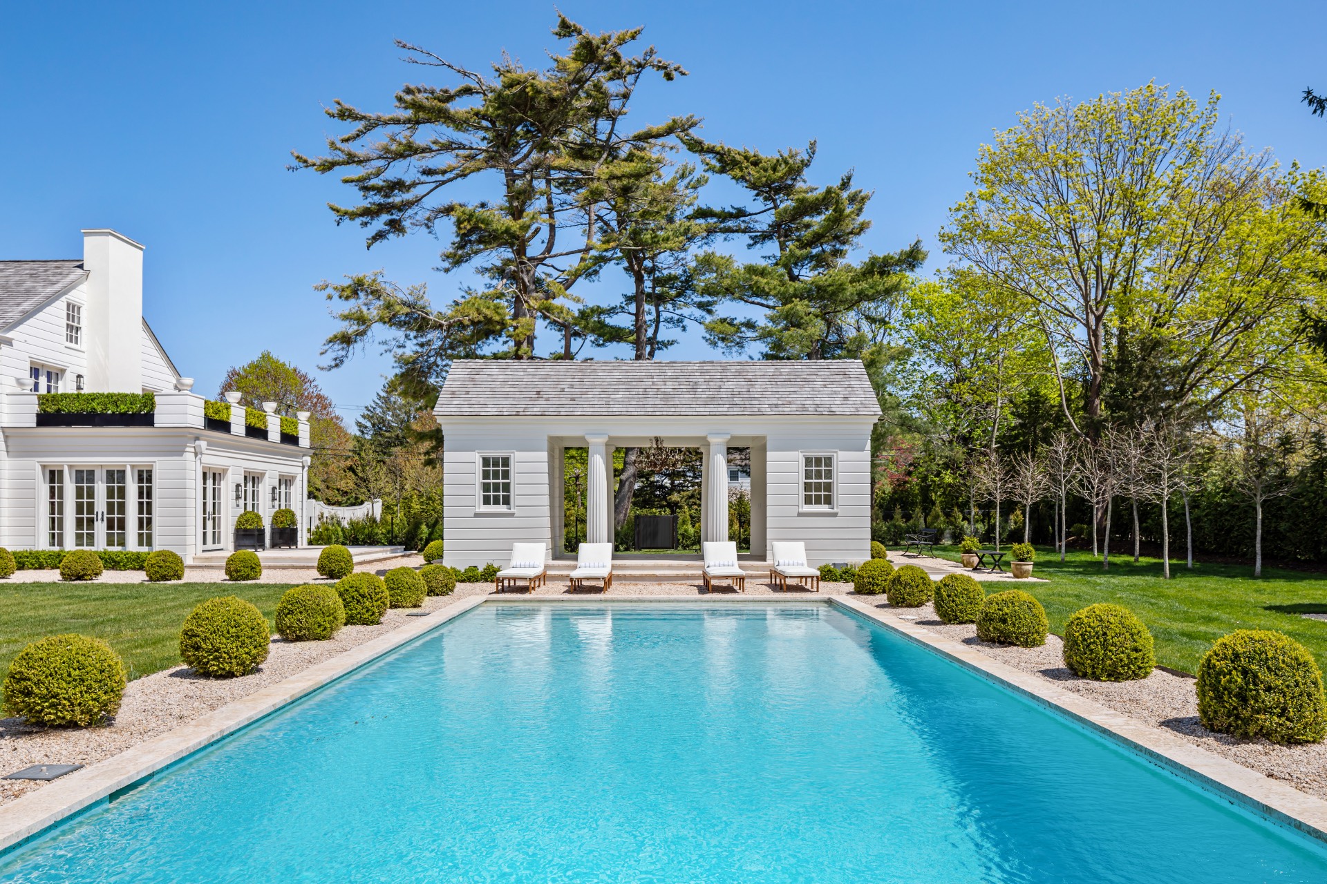 20 South Howells Point Road