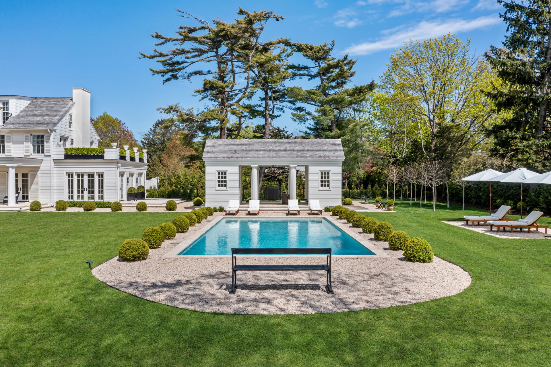 20 South Howells Point Road