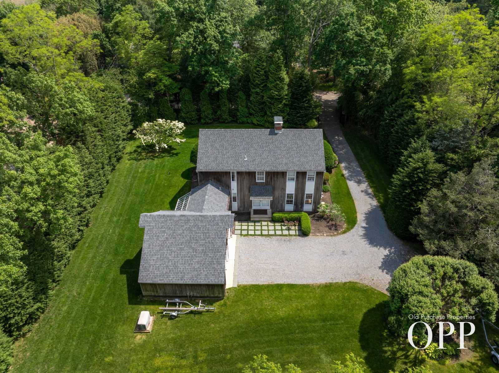 11 BOND LANE