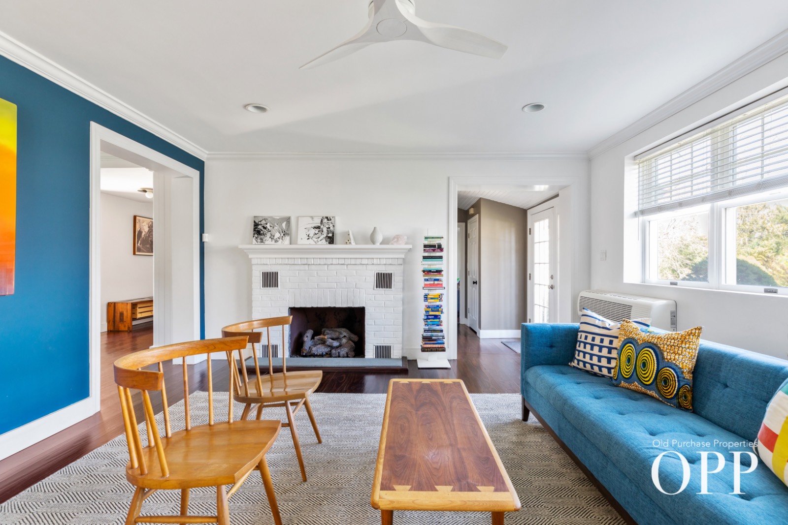 2 BROOKSIDE AVENUE