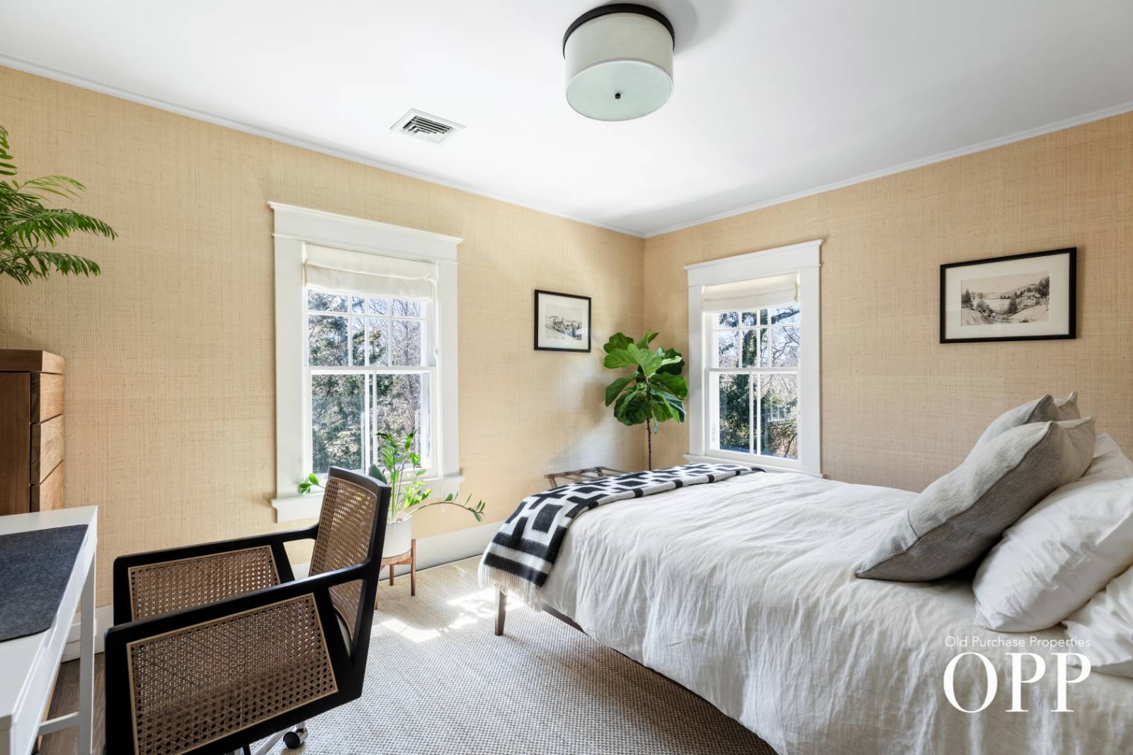 QUINTESSENTIAL BELLPORT LIVING