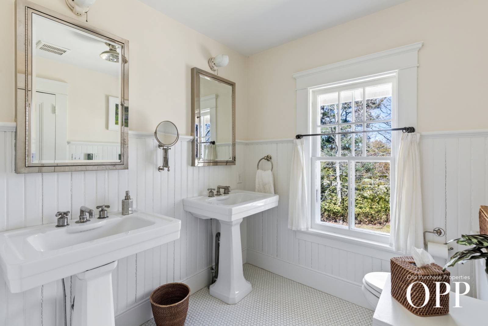 QUINTESSENTIAL BELLPORT LIVING
