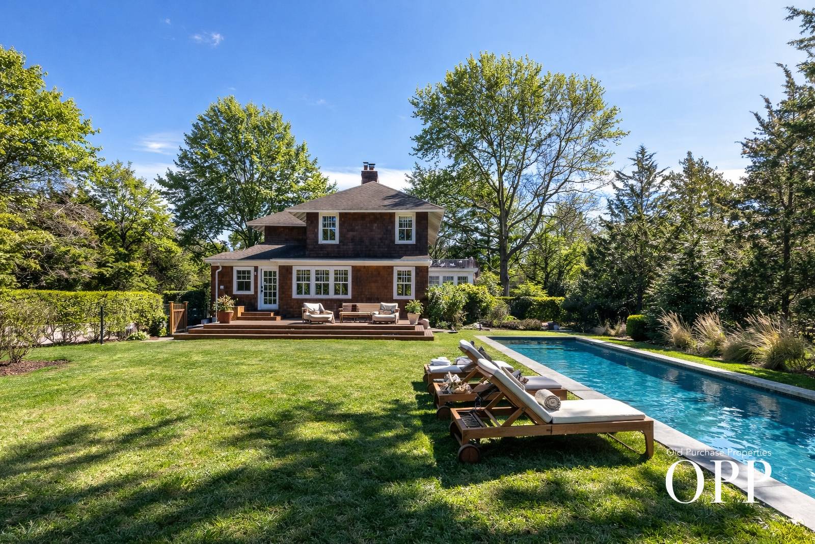 24 SOUTH HOWELLS PT ROAD