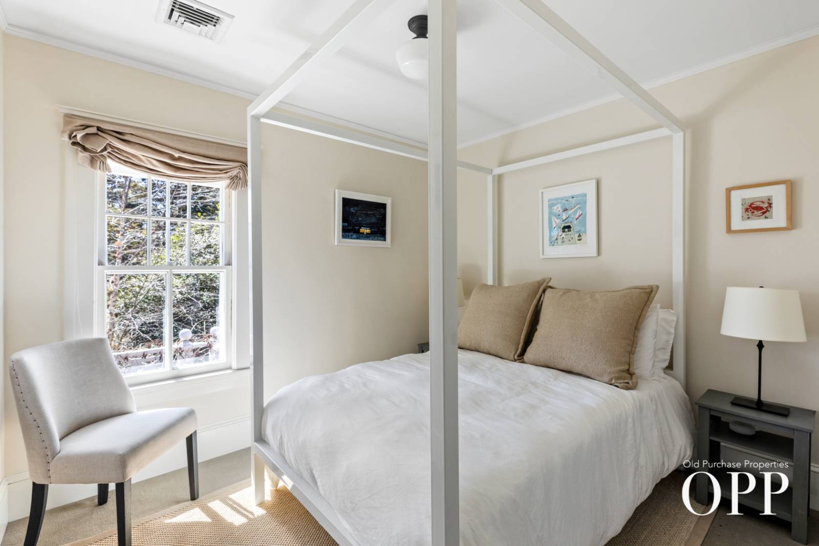 24 SOUTH HOWELLS PT ROAD