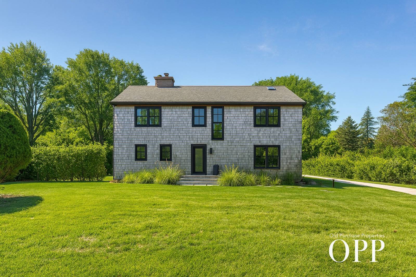 16 LIVINGSTON ROAD