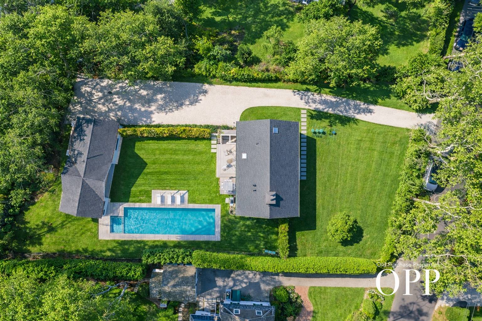 16 LIVINGSTON ROAD