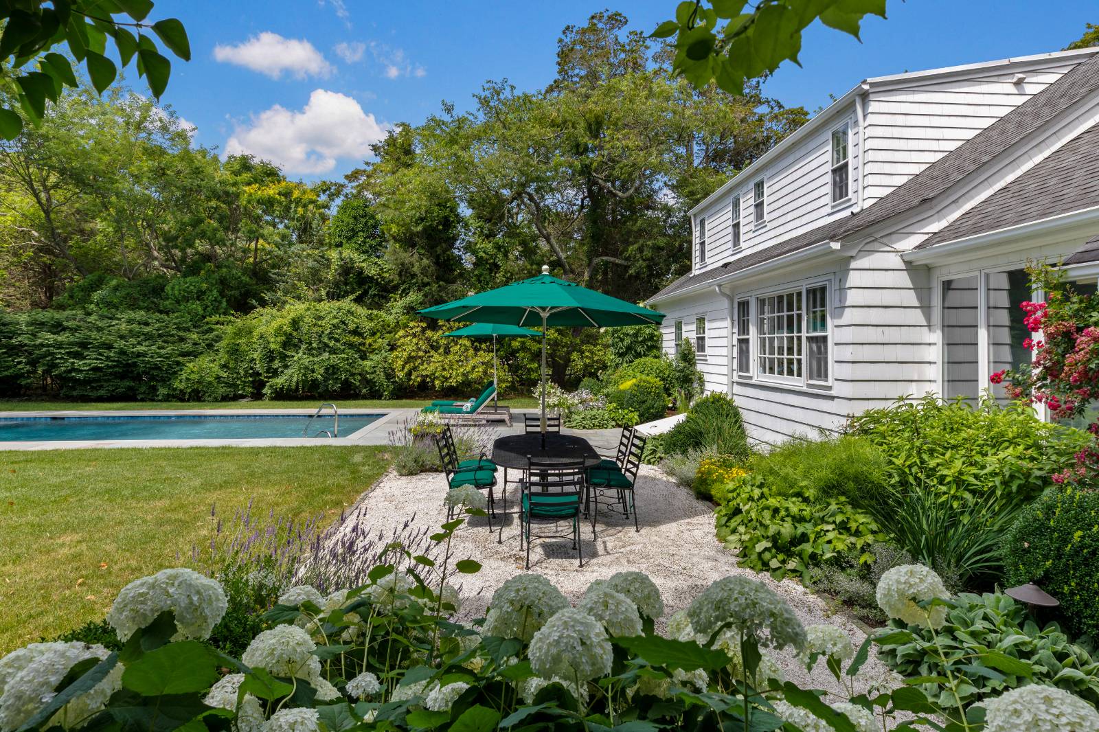 32 THORNHEDGE ROAD