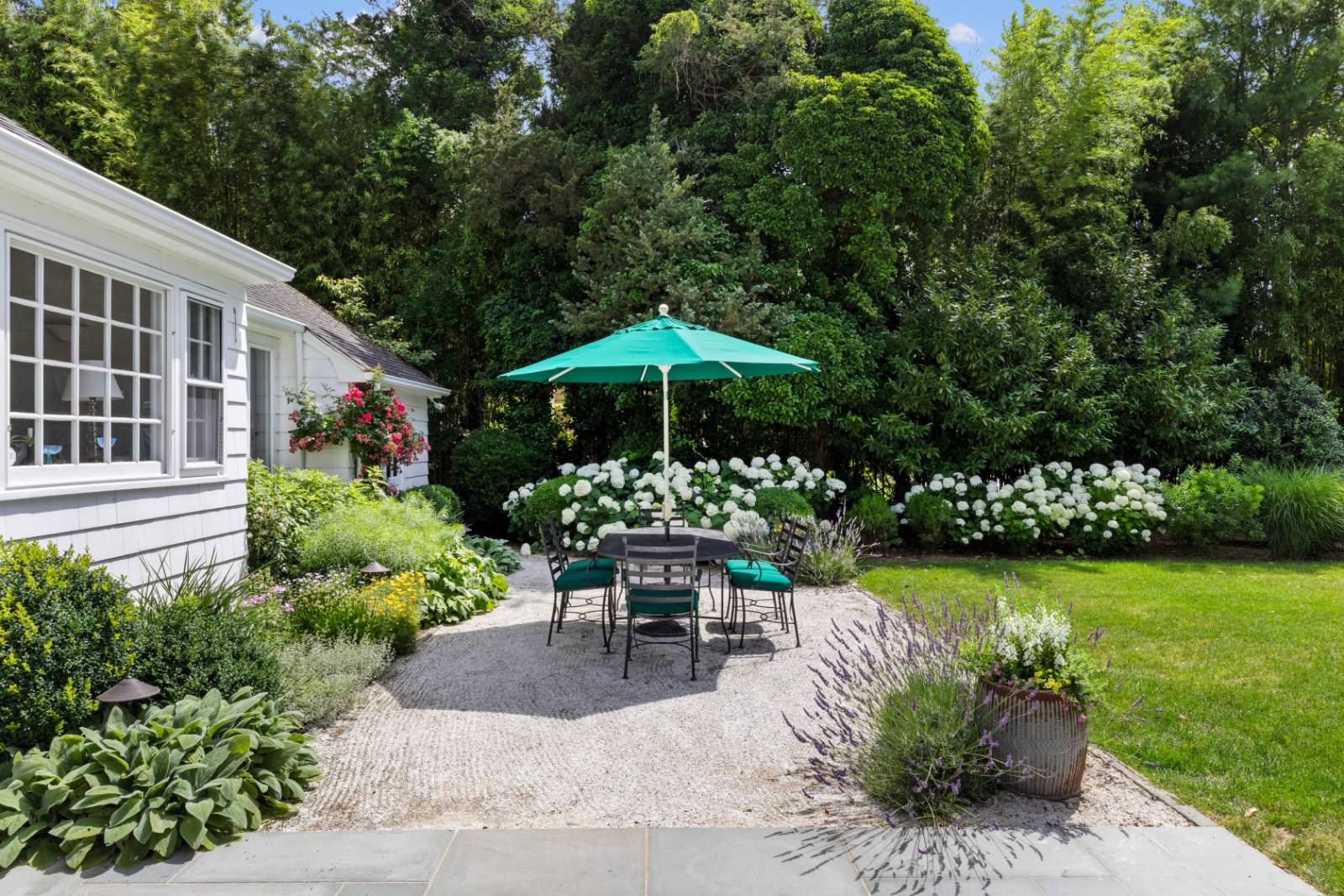 32 THORNHEDGE ROAD