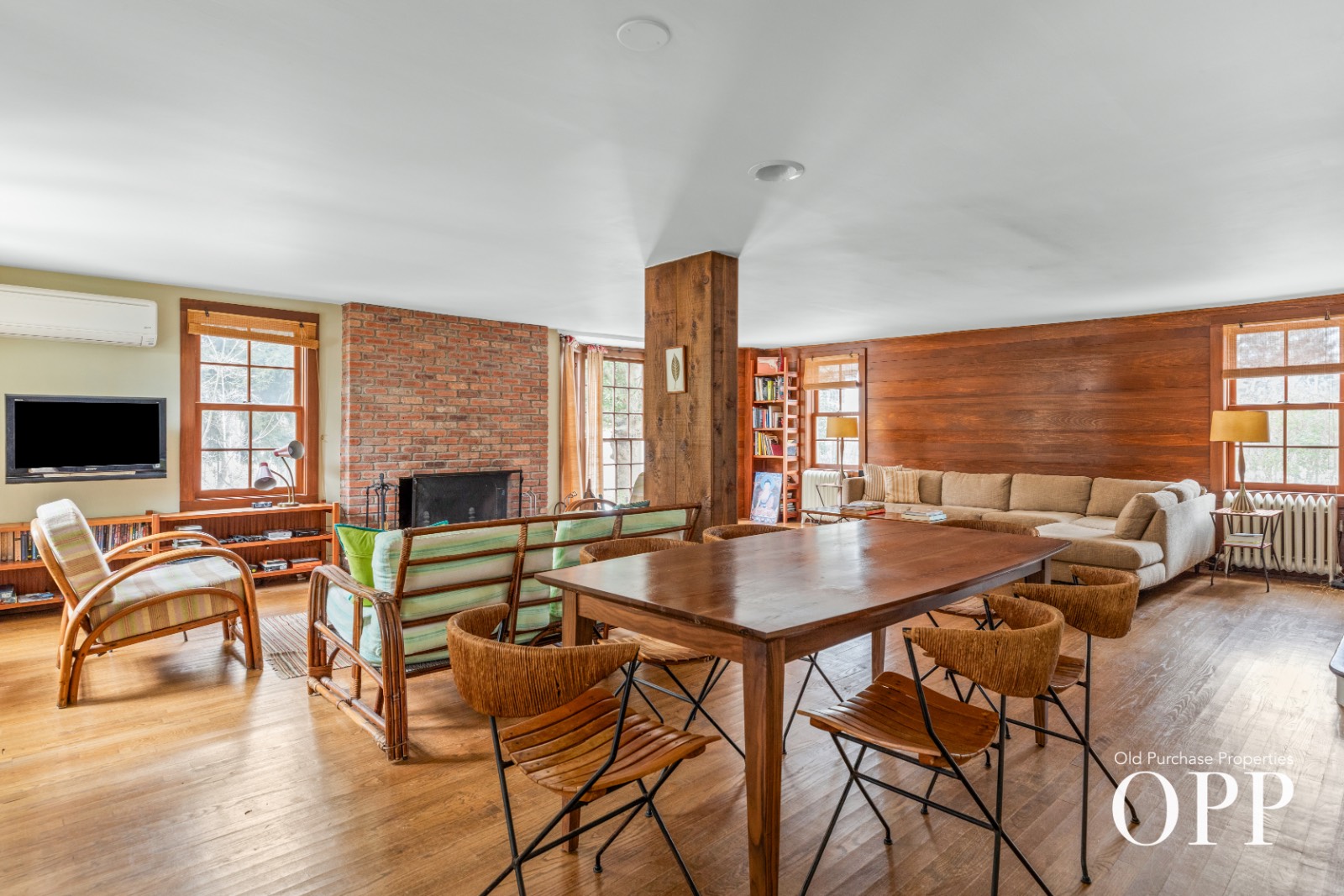 A BUCOLIC SUMMER RETREAT