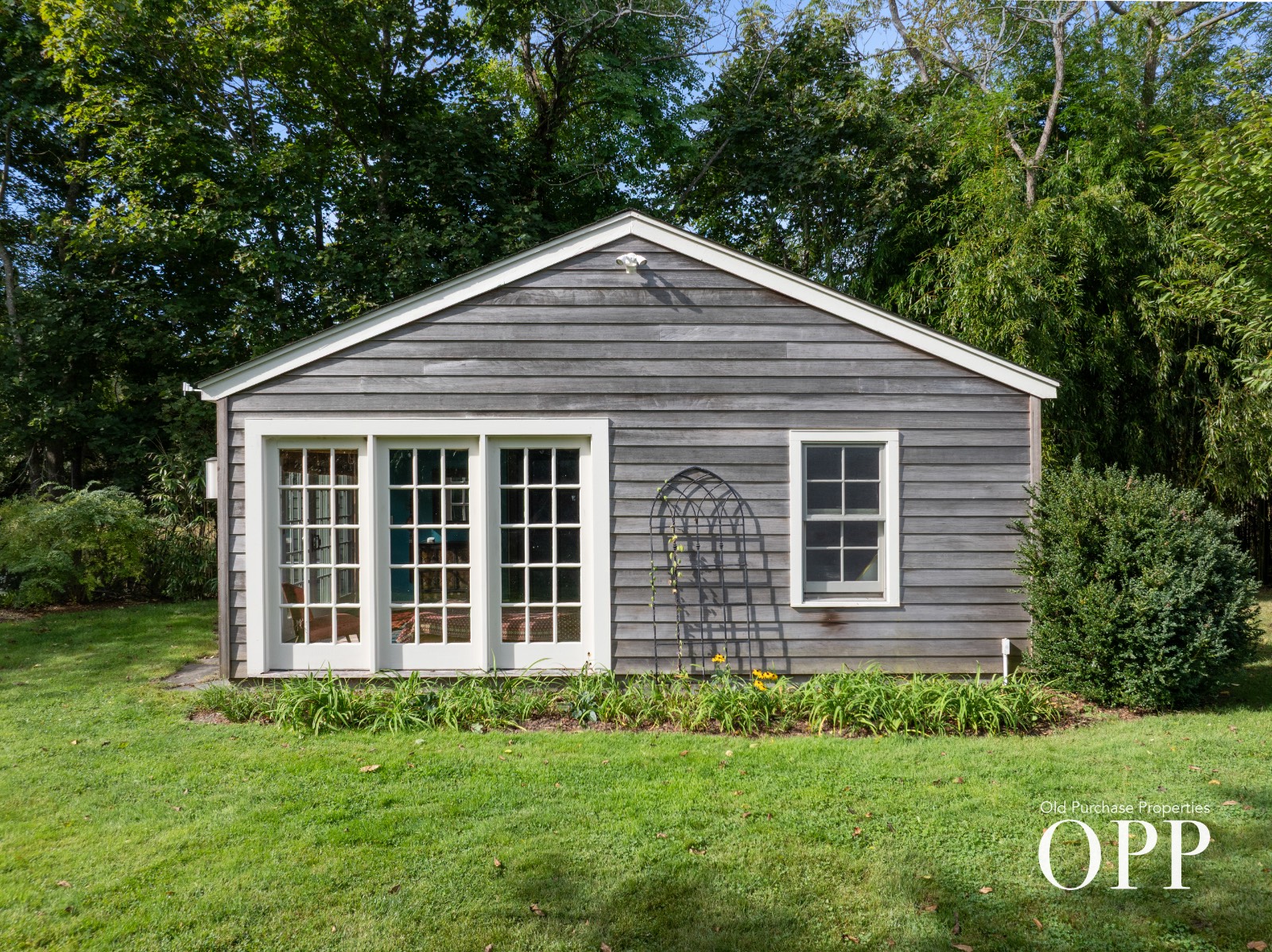 A BUCOLIC SUMMER RETREAT