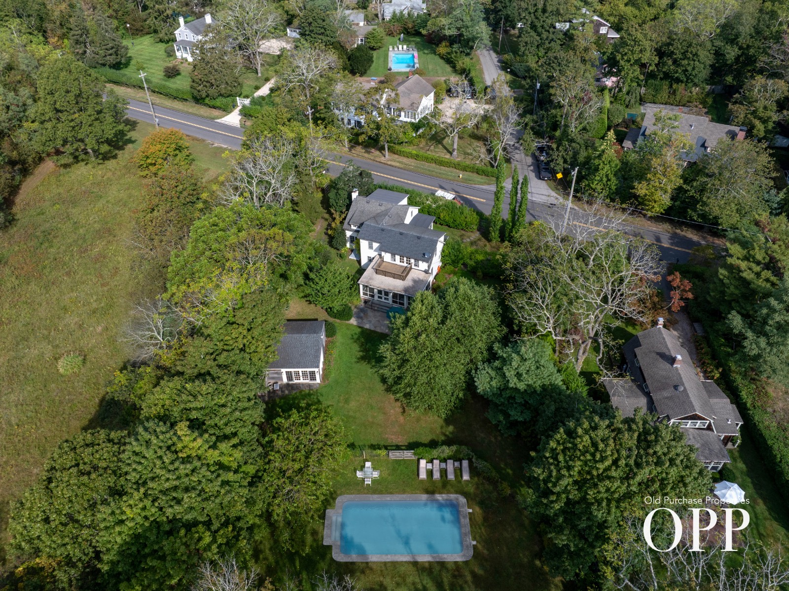 A BUCOLIC SUMMER RETREAT