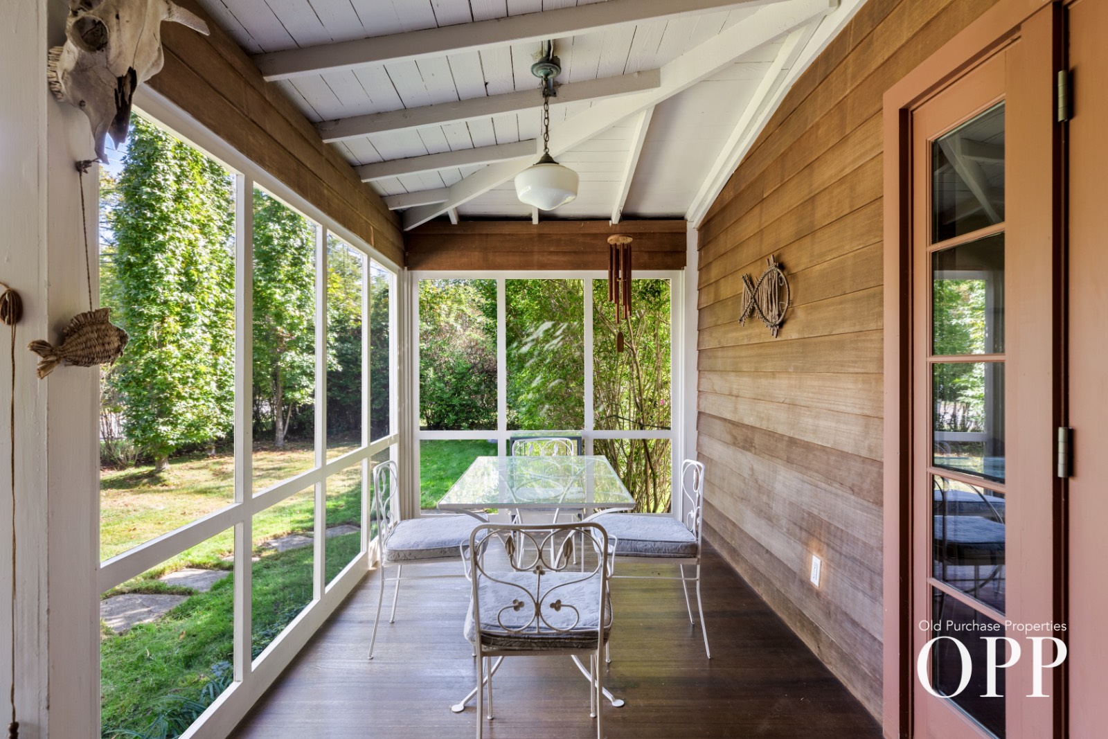 A BUCOLIC SUMMER RETREAT