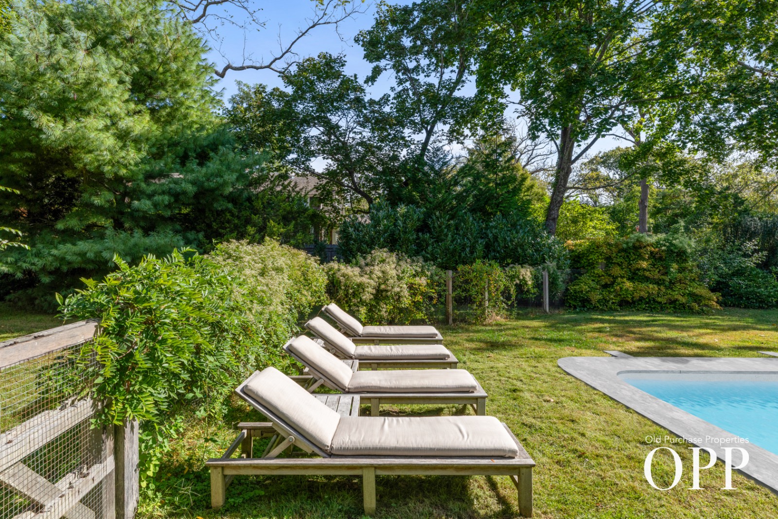 A BUCOLIC SUMMER RETREAT