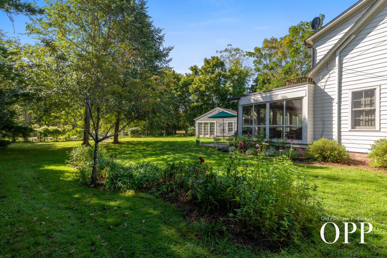 A BUCOLIC SUMMER RETREAT