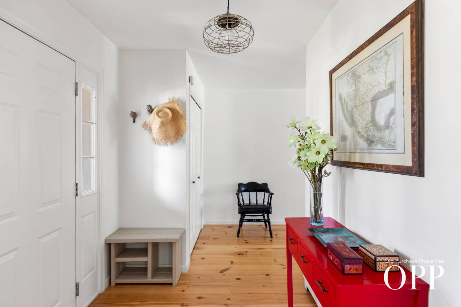 11 BREWSTER LANE