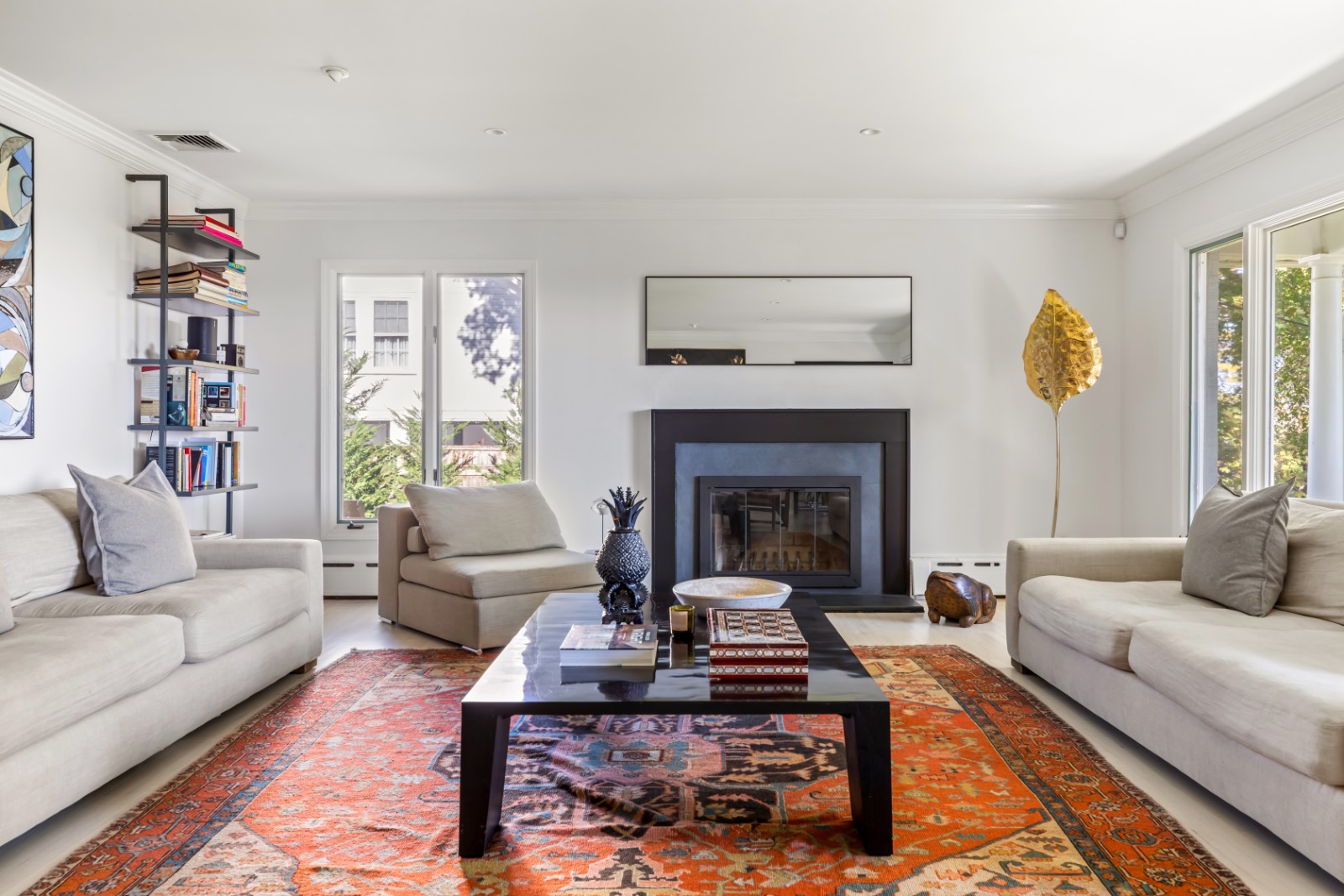 313 SOUTH COUNTRY ROAD