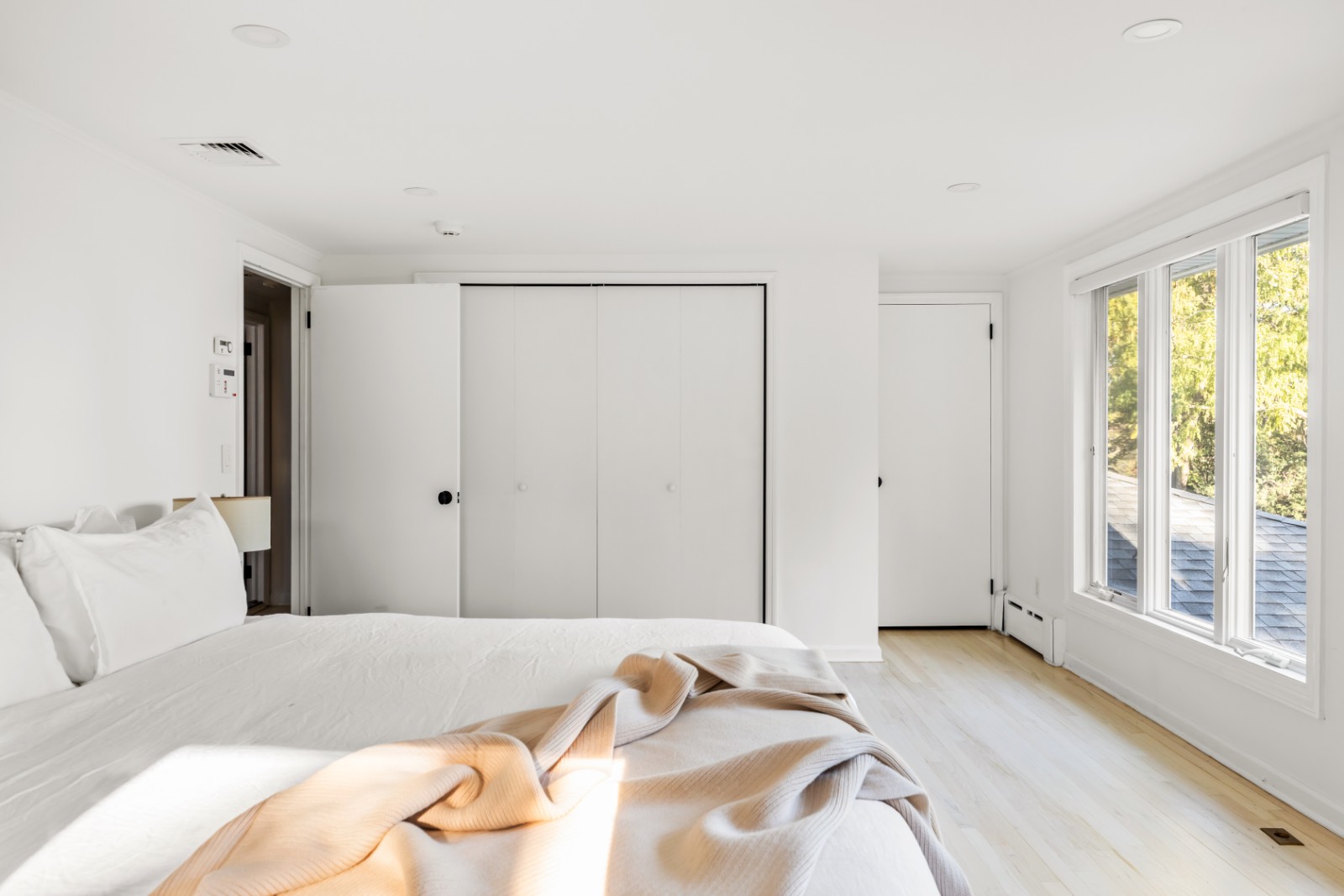 313 SOUTH COUNTRY ROAD