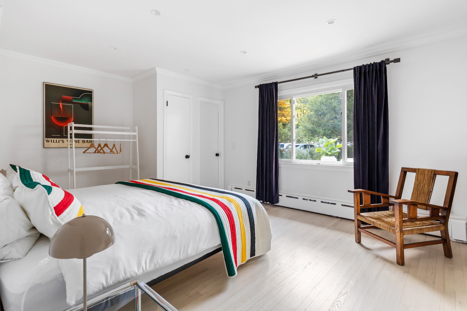 313 SOUTH COUNTRY ROAD