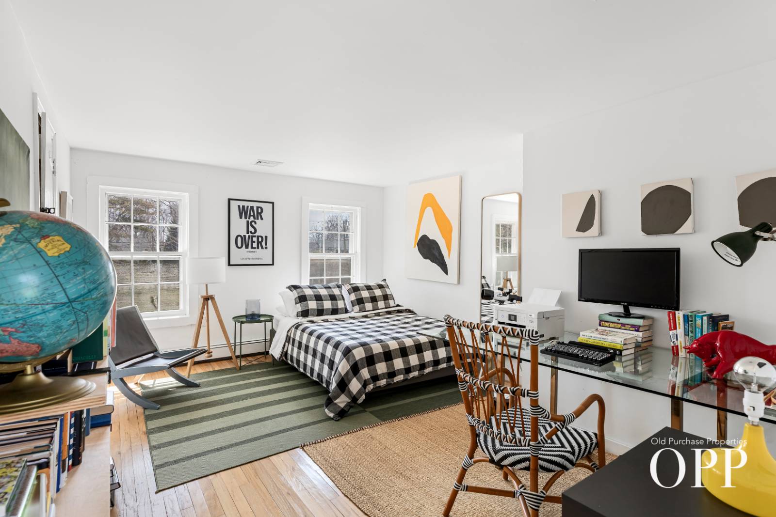 937 SOUTH COUNTRY ROAD