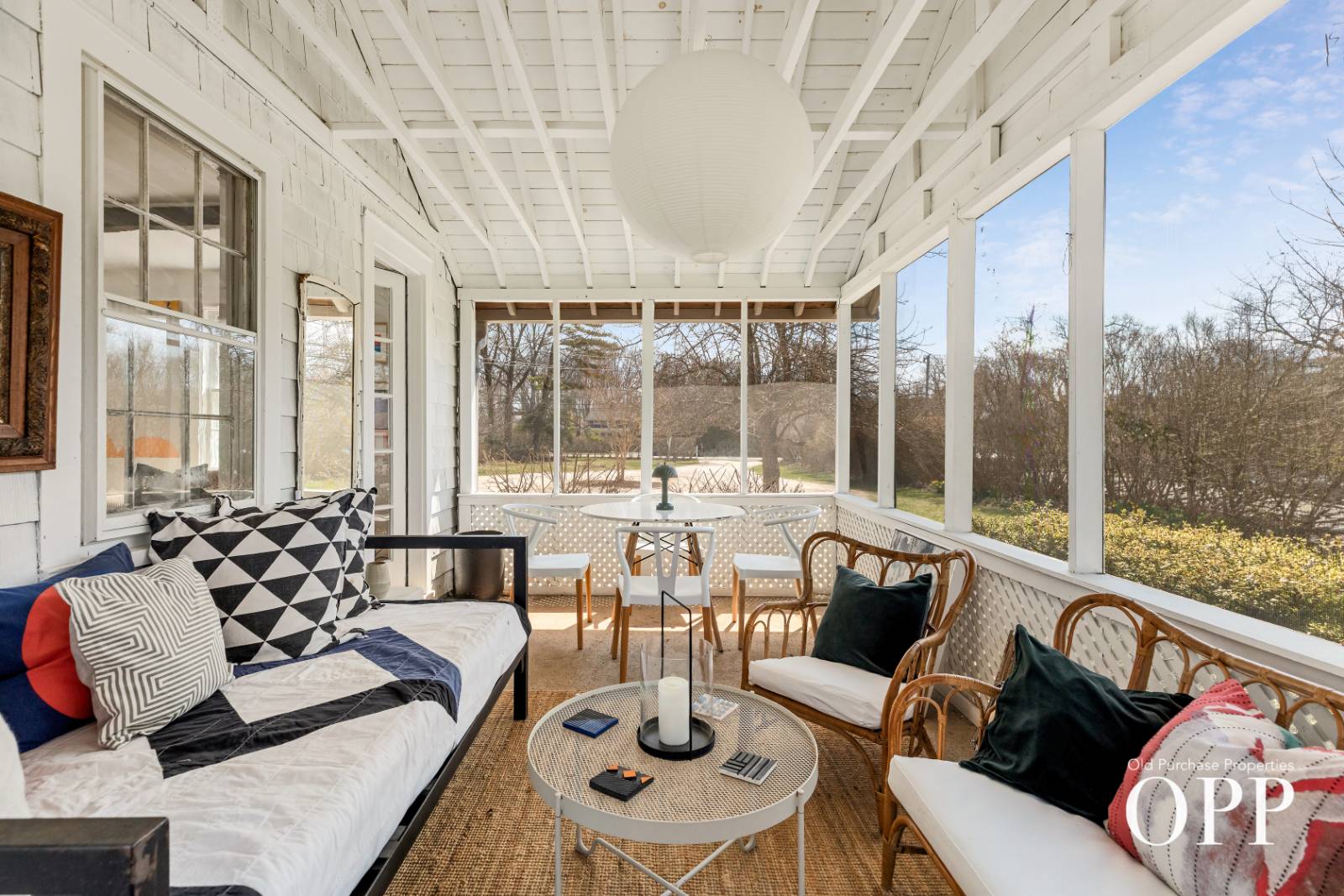 937 SOUTH COUNTRY ROAD