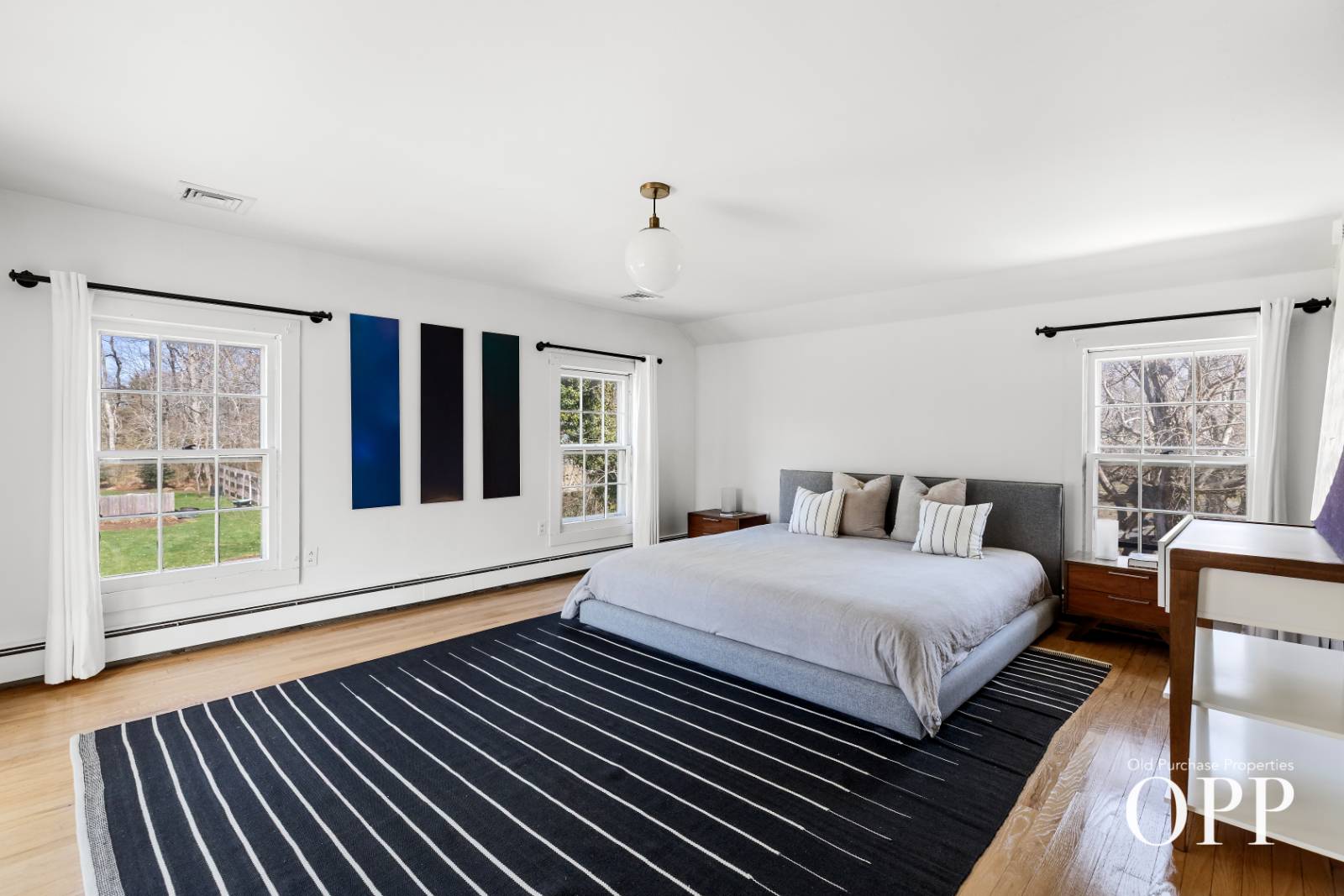 937 SOUTH COUNTRY ROAD