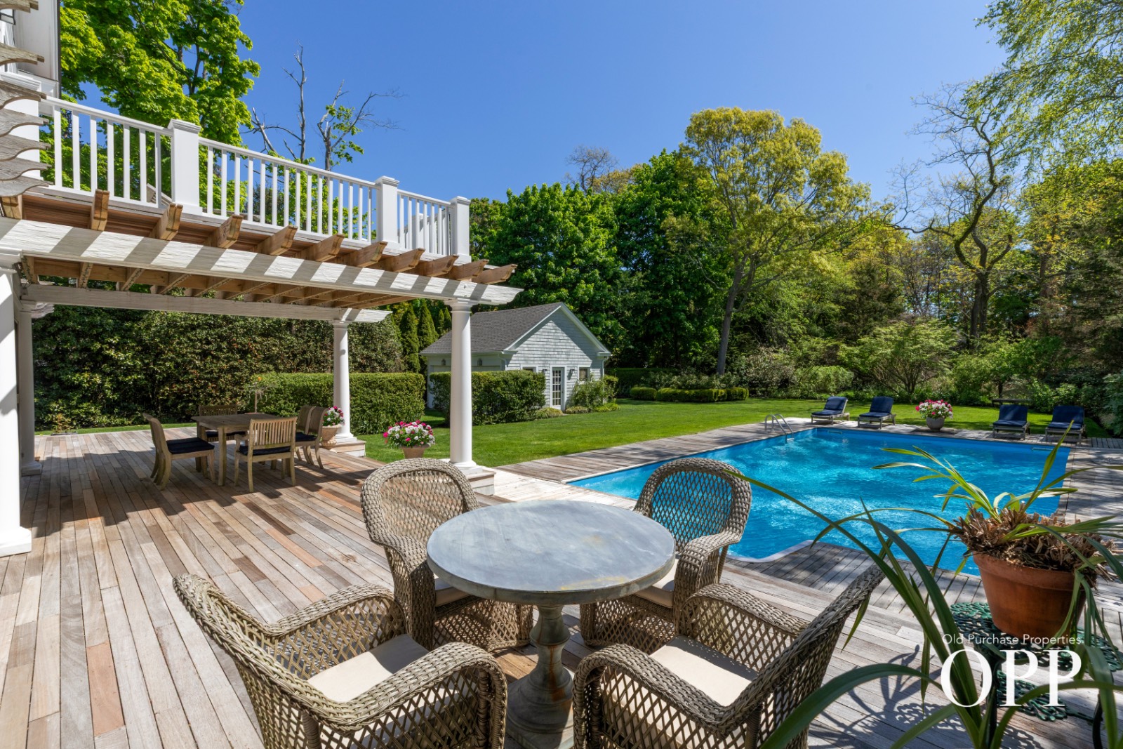 25 SOUTH HOWELLS PT ROAD