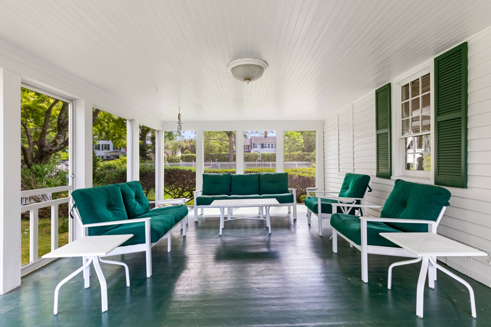 37 BELLPORT LANE