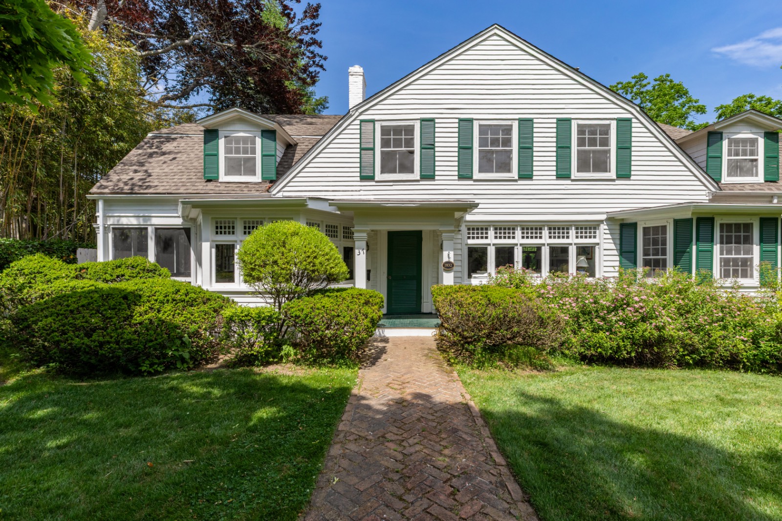 37 BELLPORT LANE