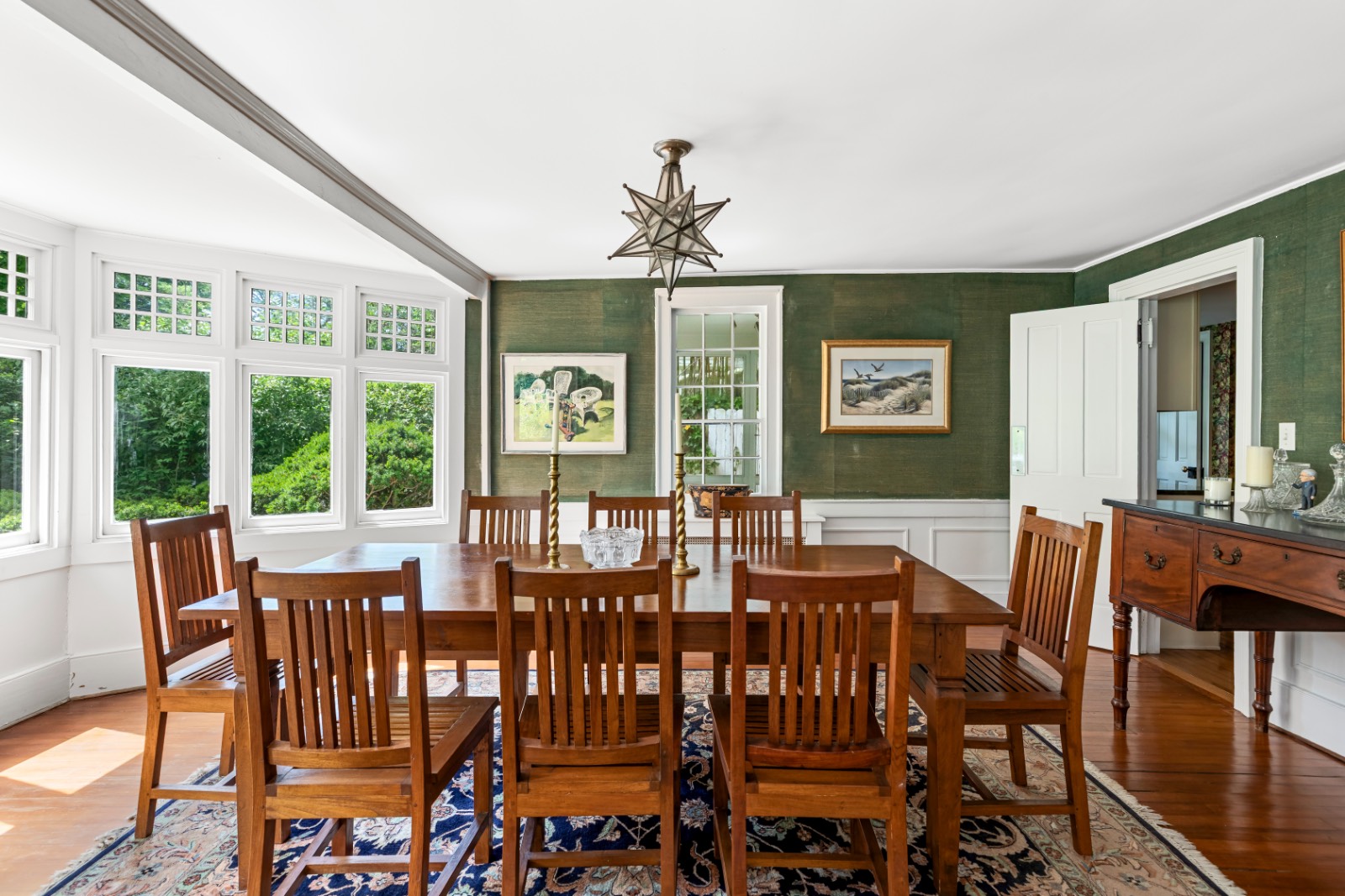 37 BELLPORT LANE