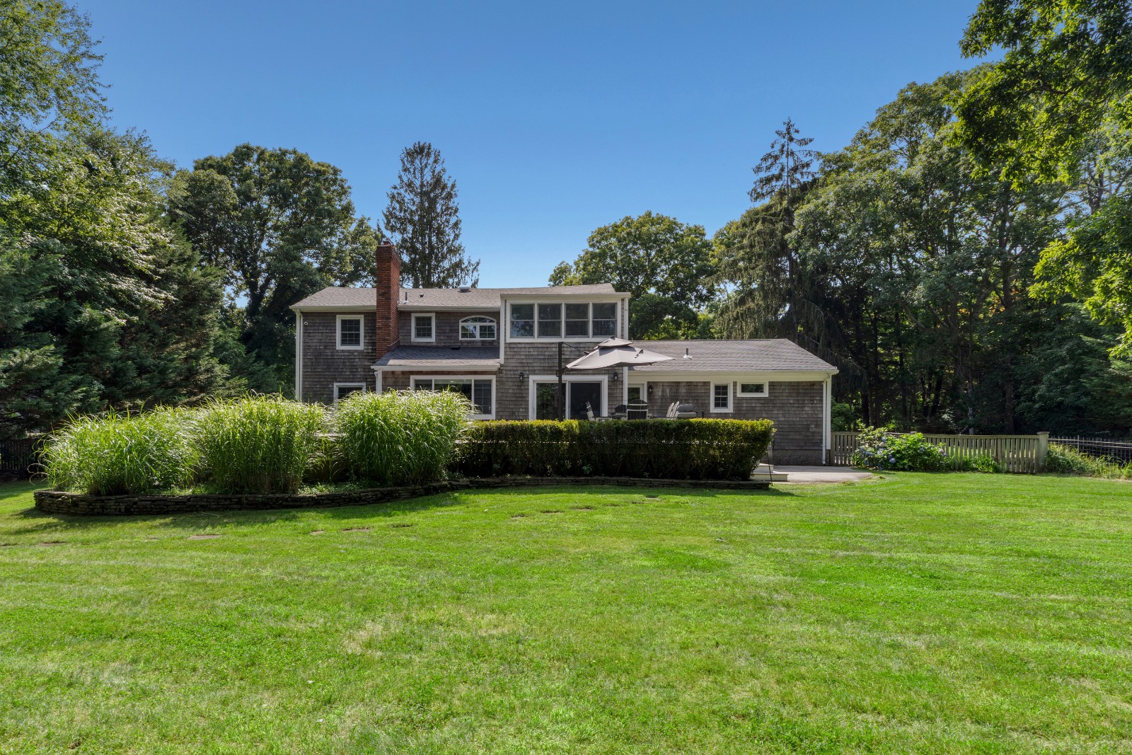 A Secluded Georgian Colonial
