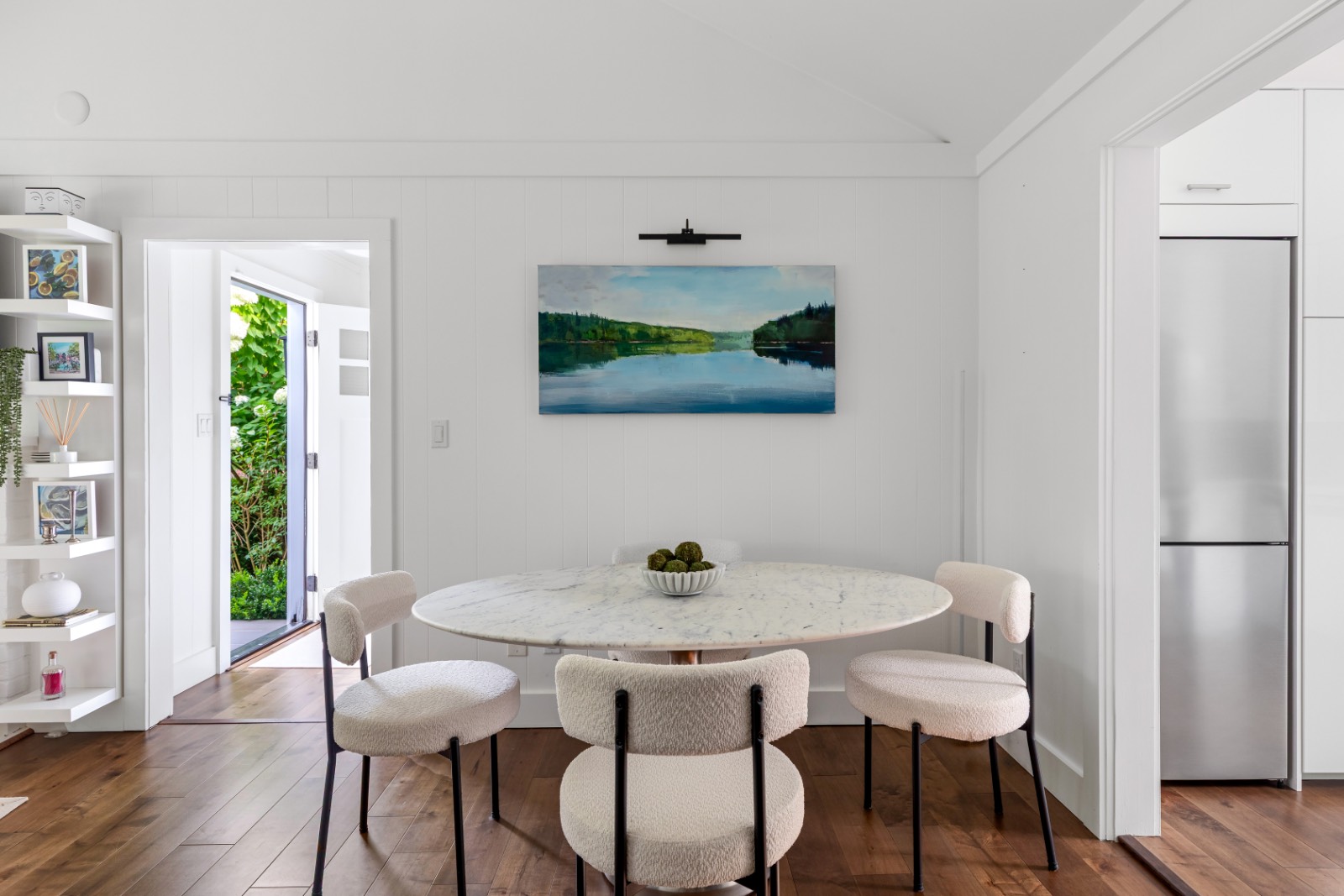 84 Bay Road