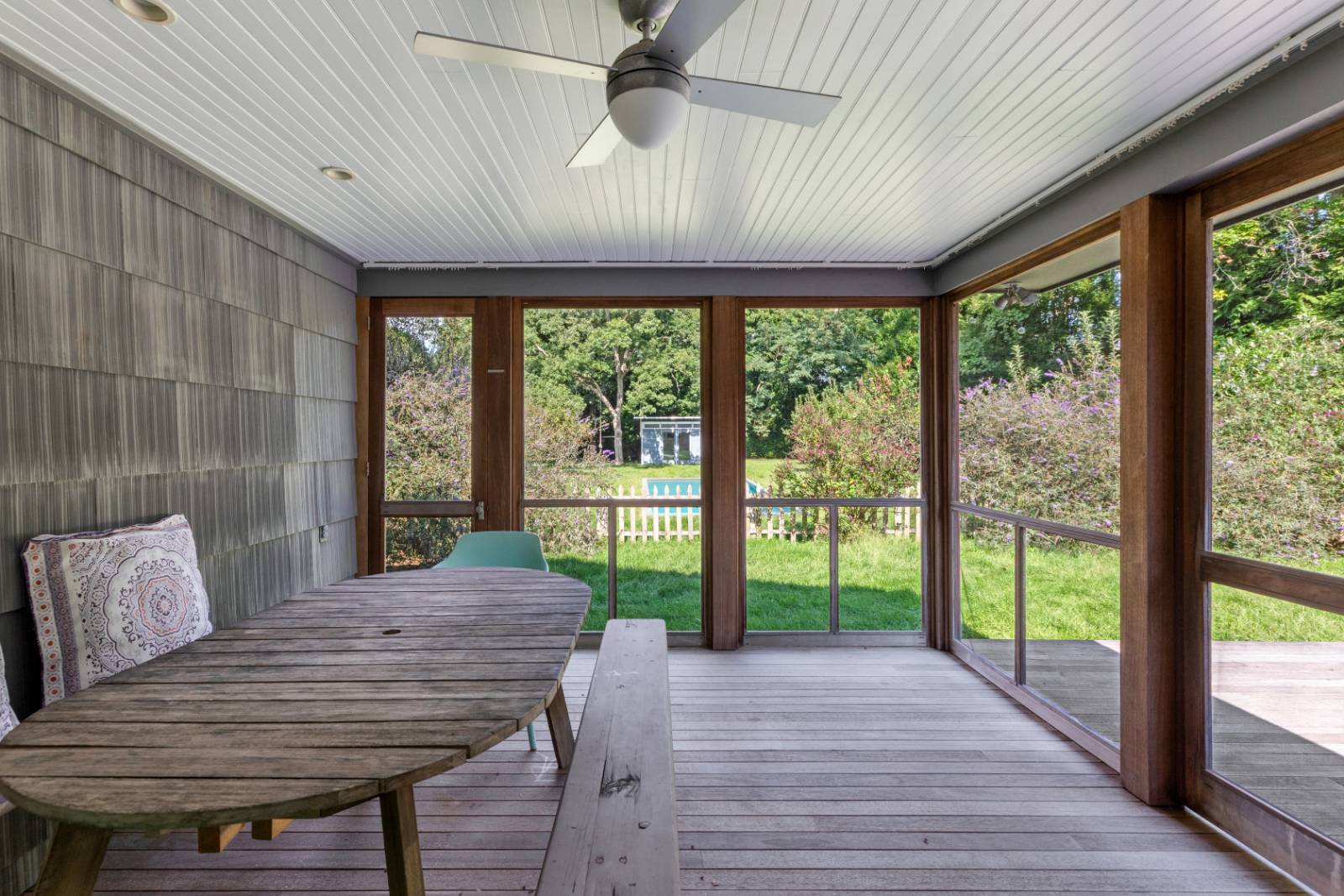 13 LIVINGSTON ROAD