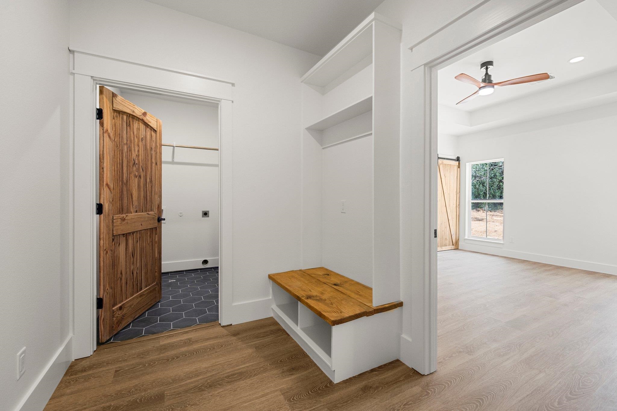 159 W Castlelake Drive