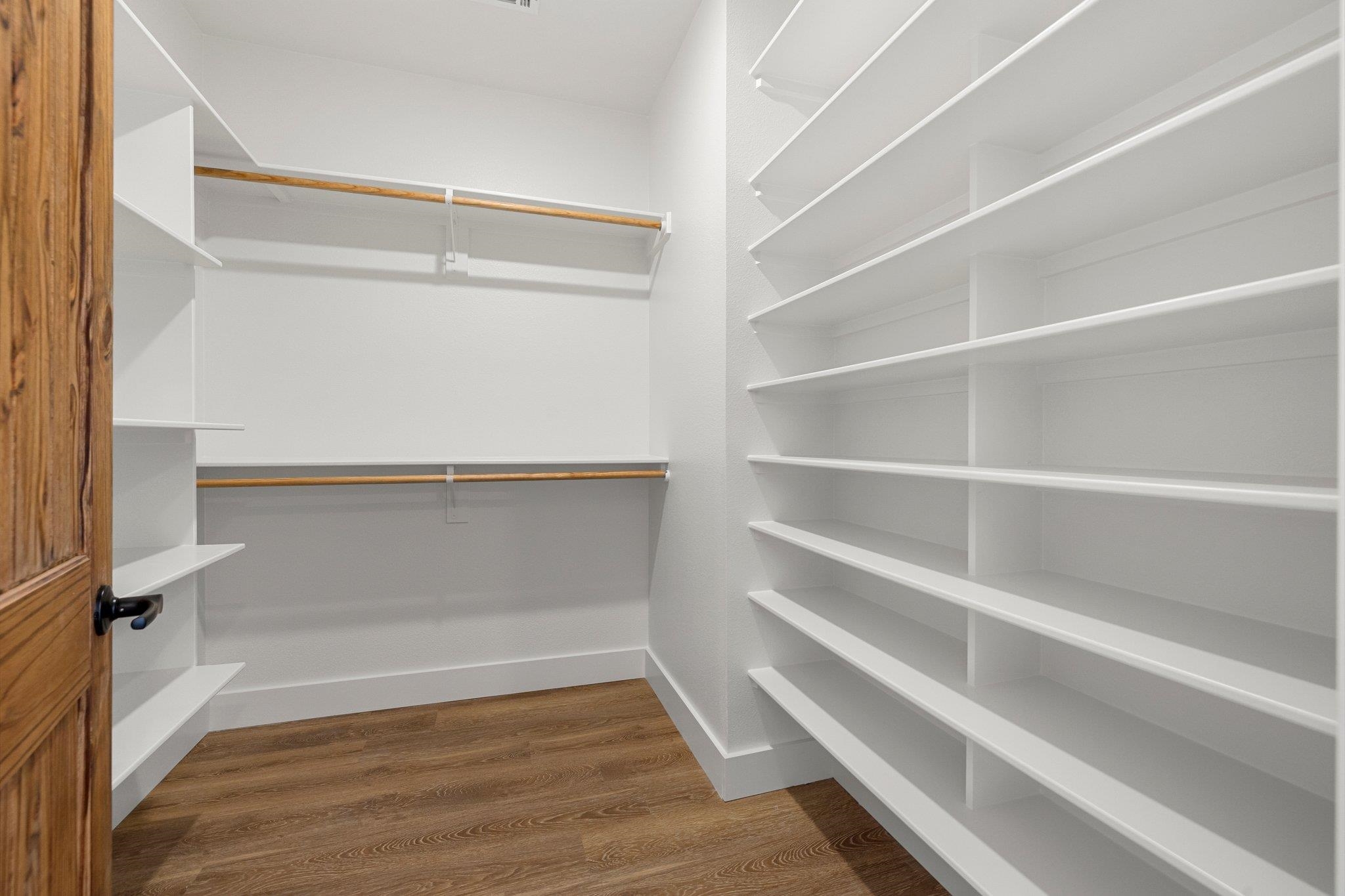 159 W Castlelake Drive