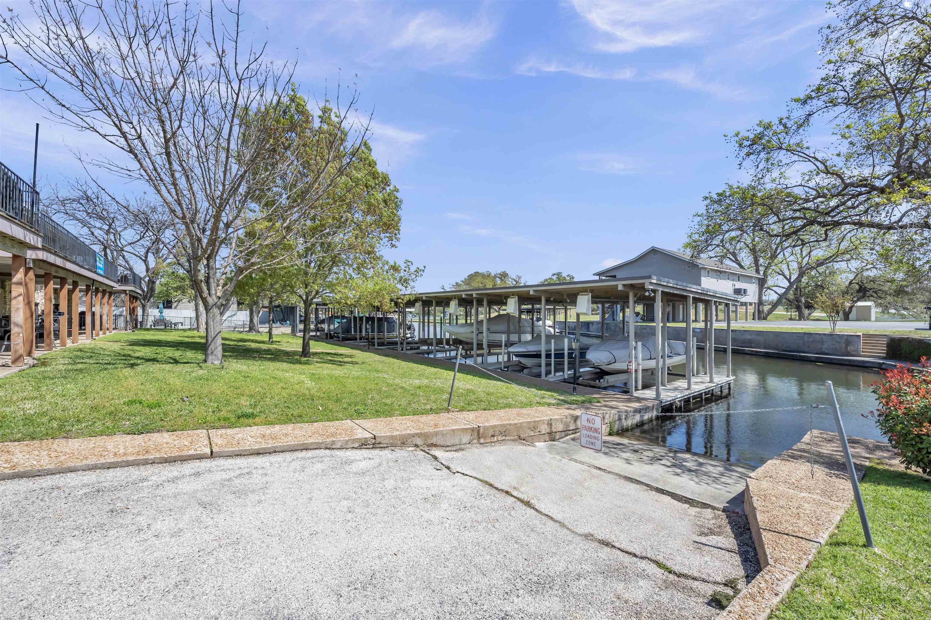 1500 RR 1431 Unit 202