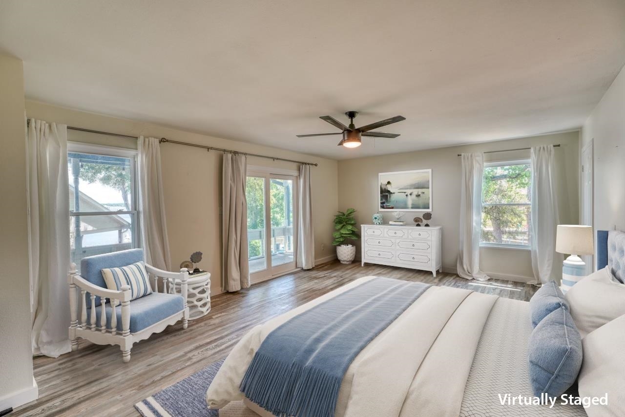 614 E Briarway Drive