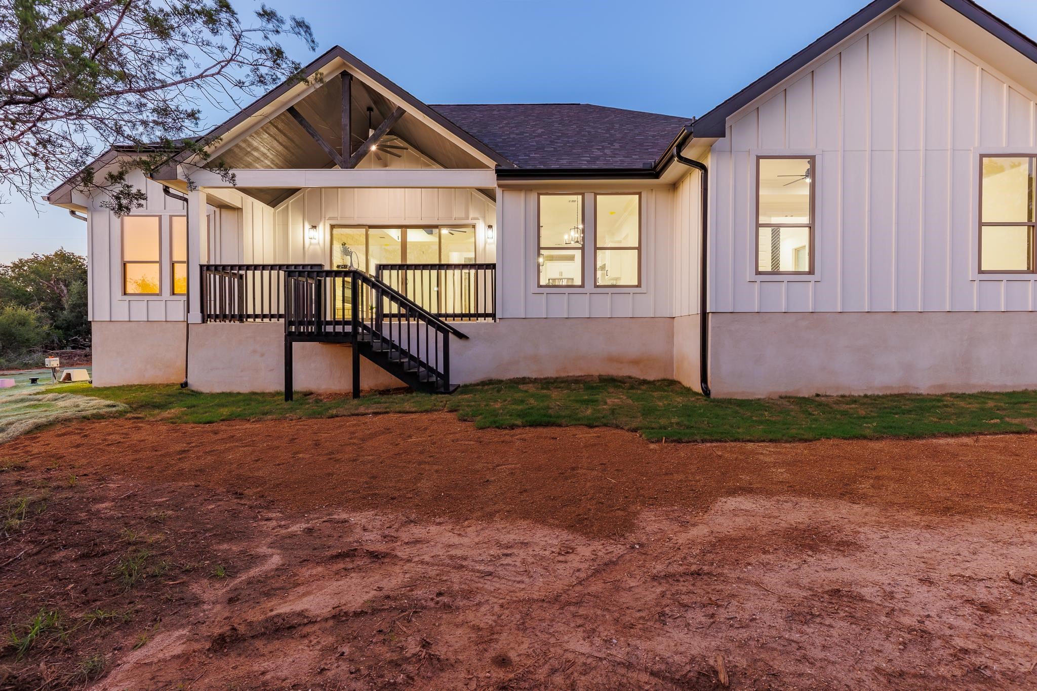 137 W Granitecastle Drive