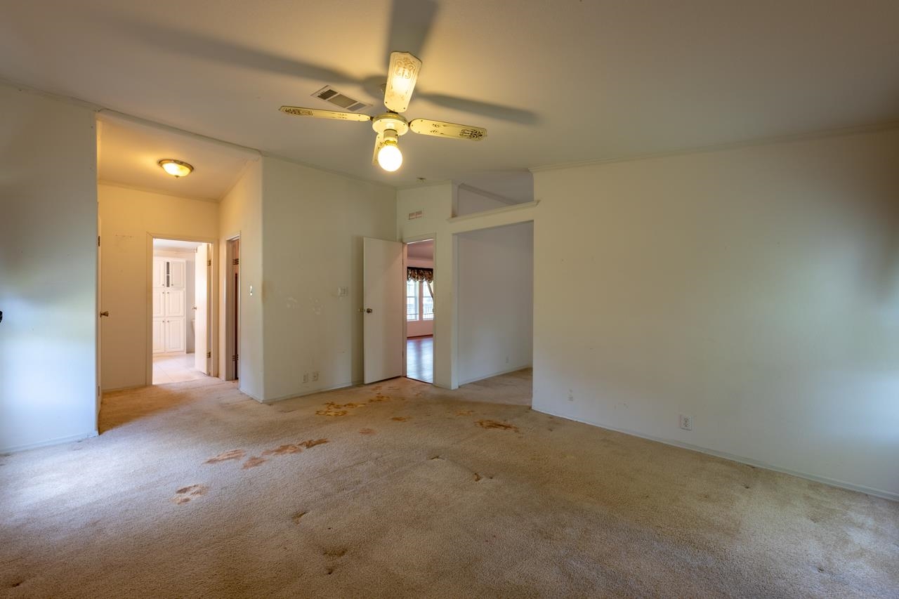 508 E Granite Castle