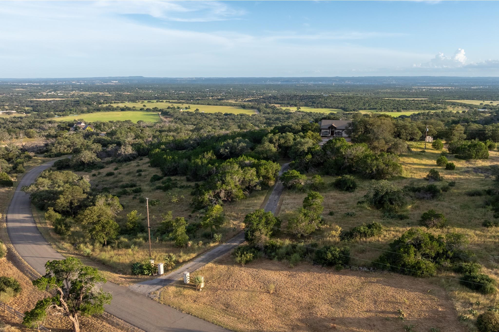 1708 County Road 120A