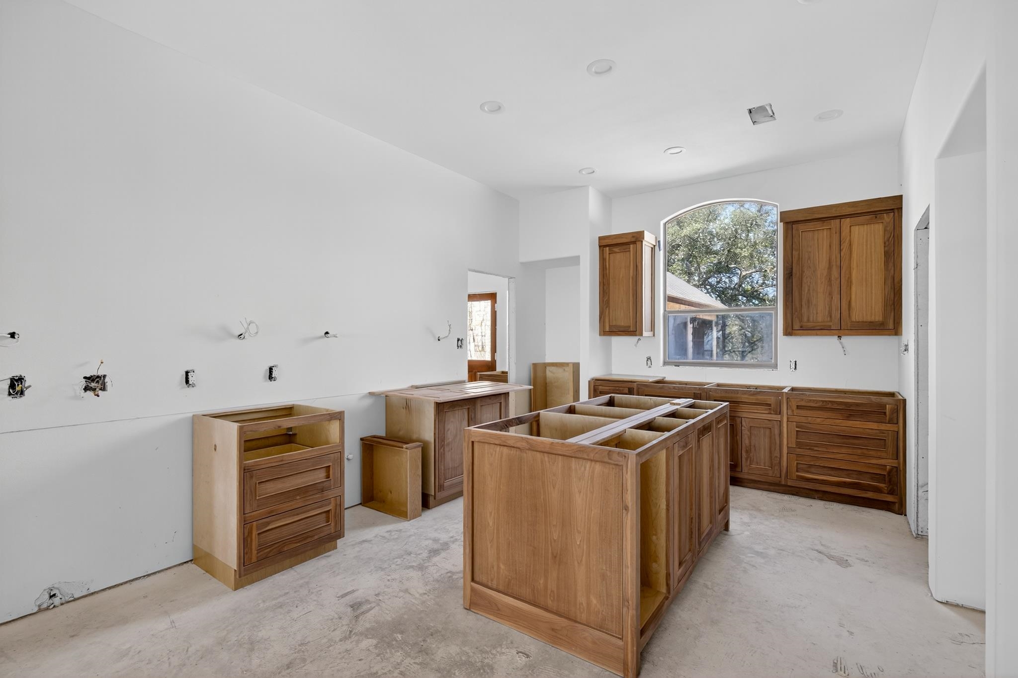 1708 County Road 120A