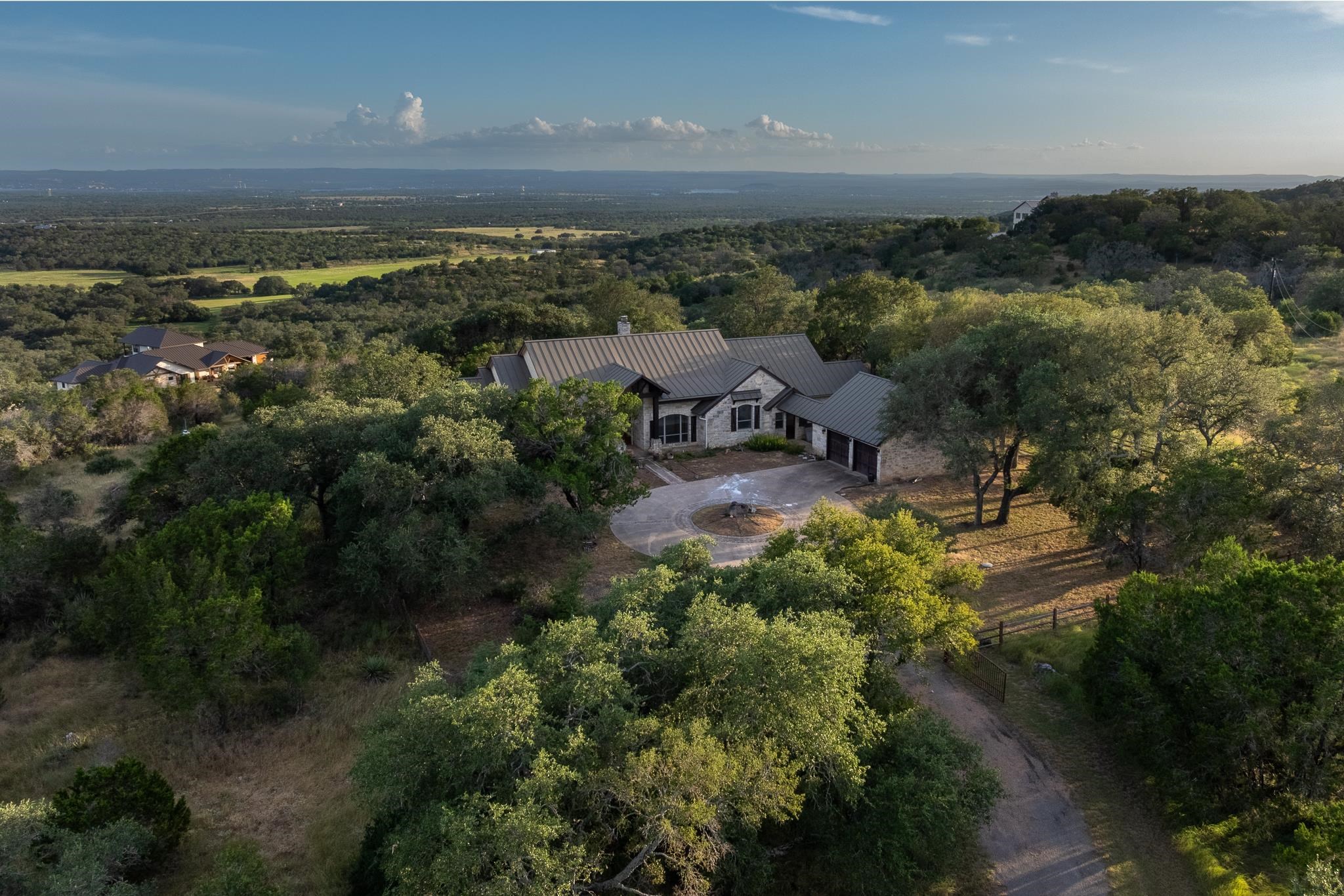 1708 County Road 120A