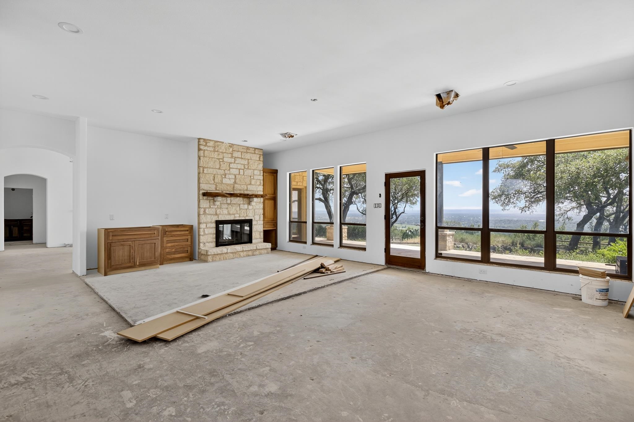 1708 County Road 120A